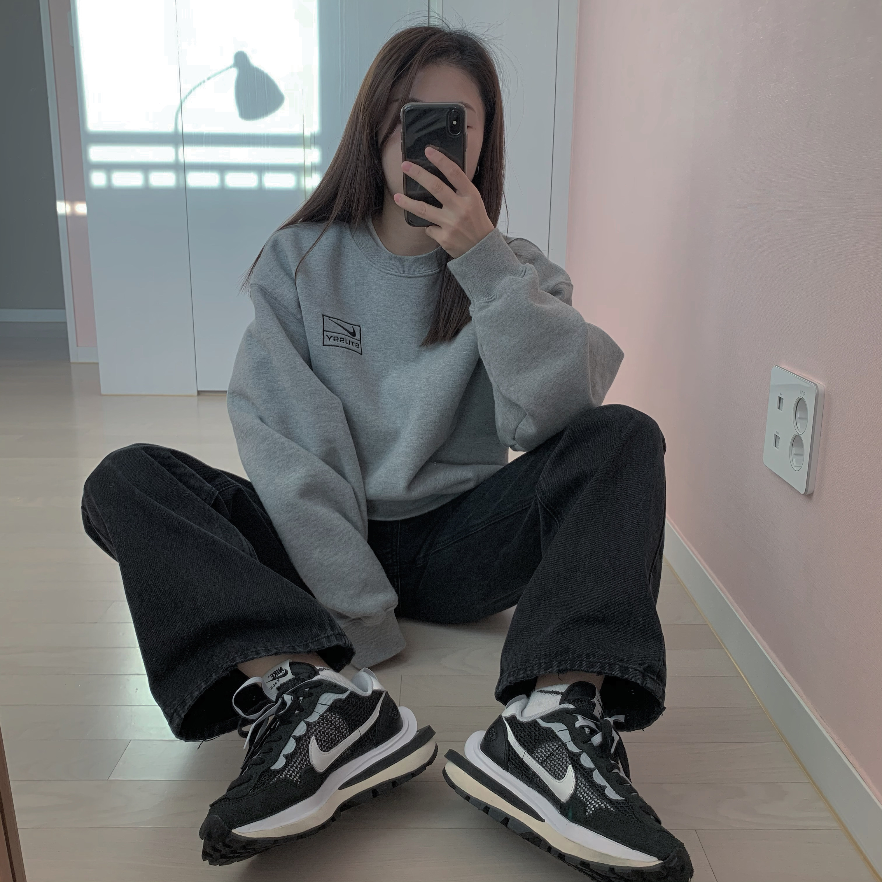 Nike x Sacai VaporWaffle Black White 착용 스타일