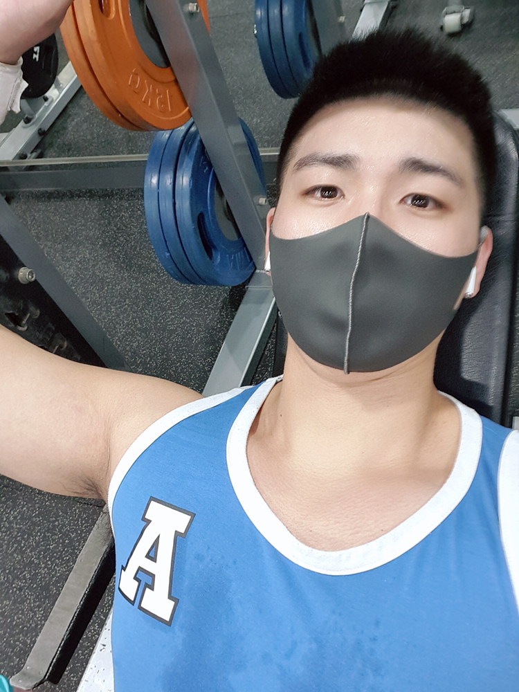 KREAM 프로필 이미지