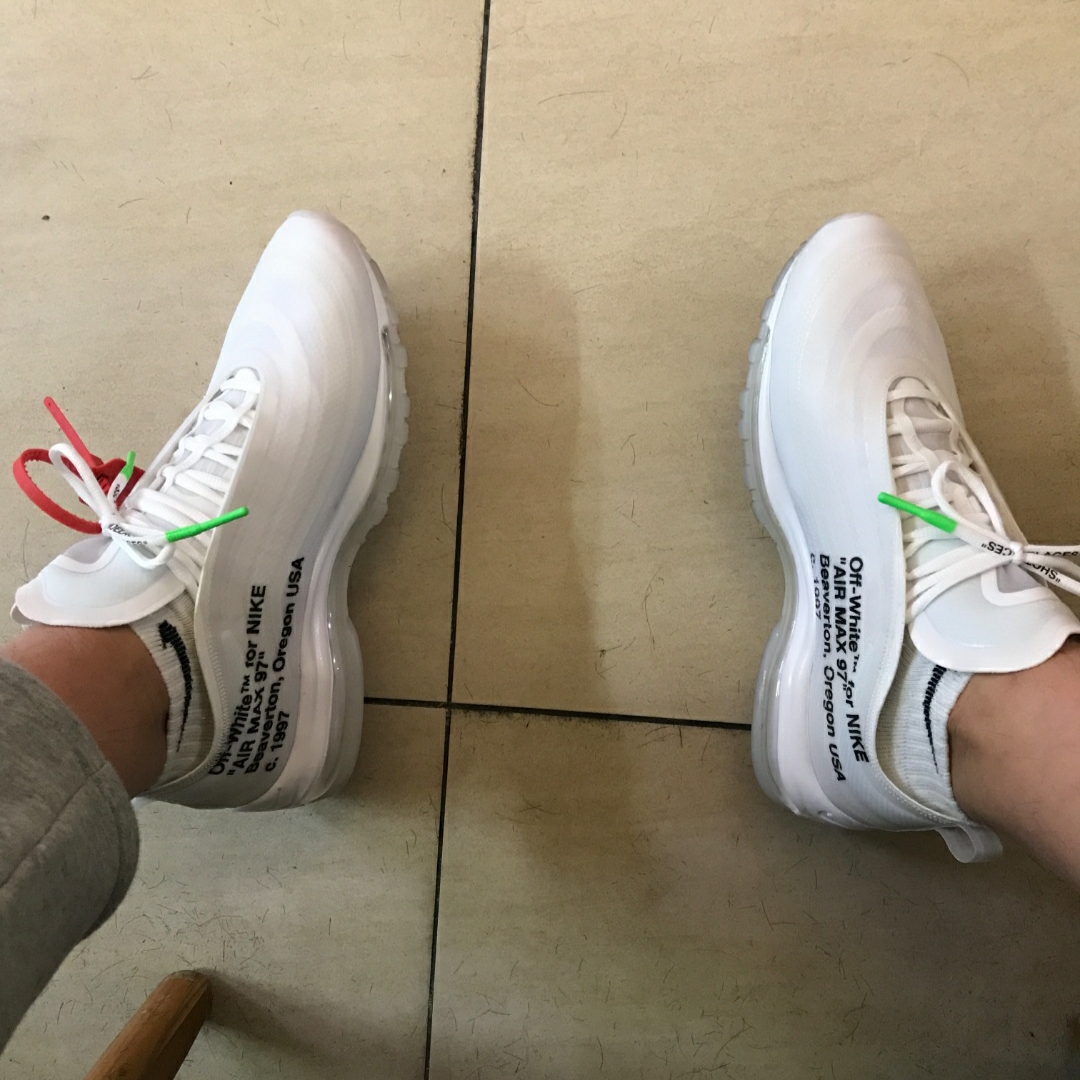 Nike x Off-White Air Max 97 OG The Ten 착용 스타일