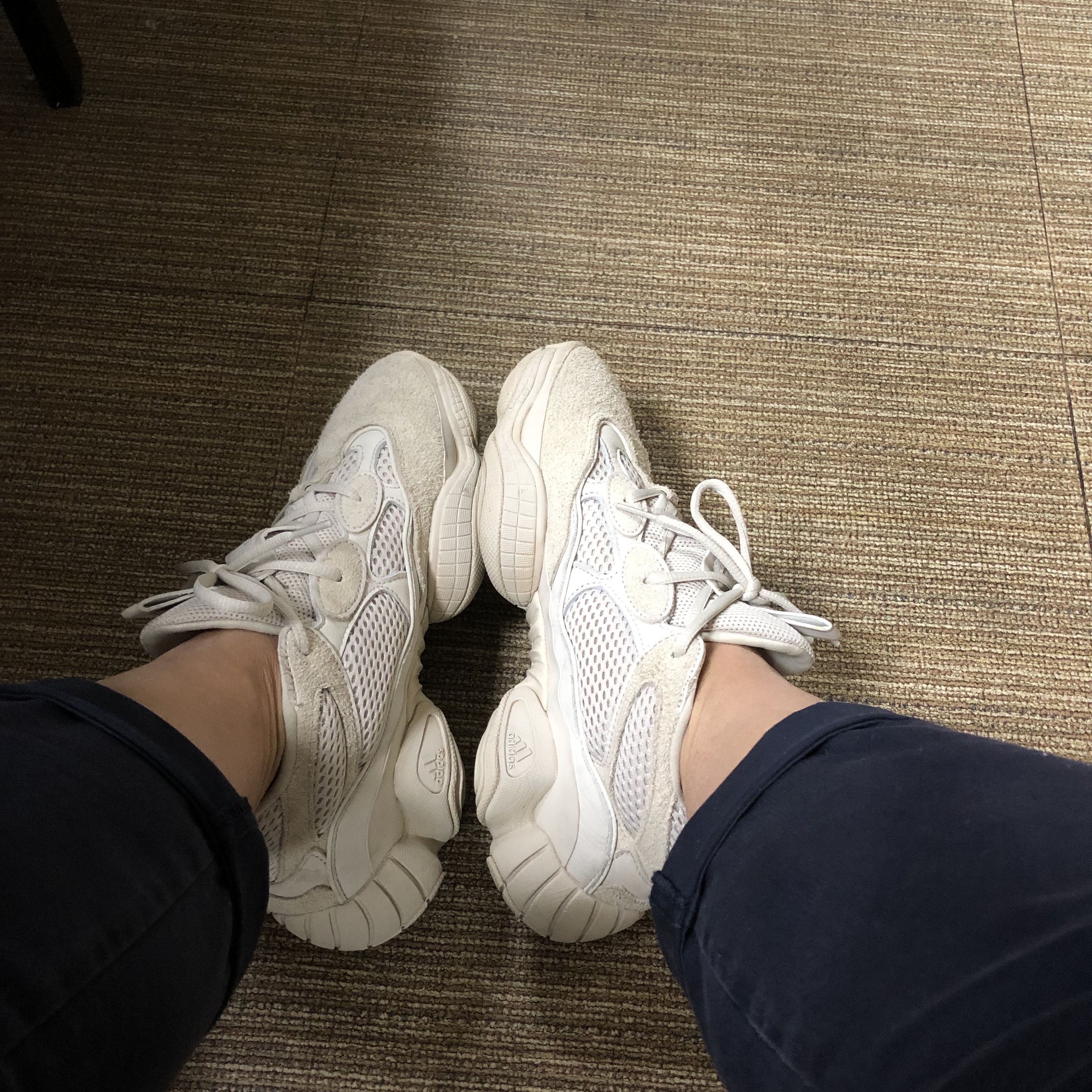Jordan 11 Retro Concord 2018, Adidas Yeezy 500 Blush 2018 착용 스타일 - 2