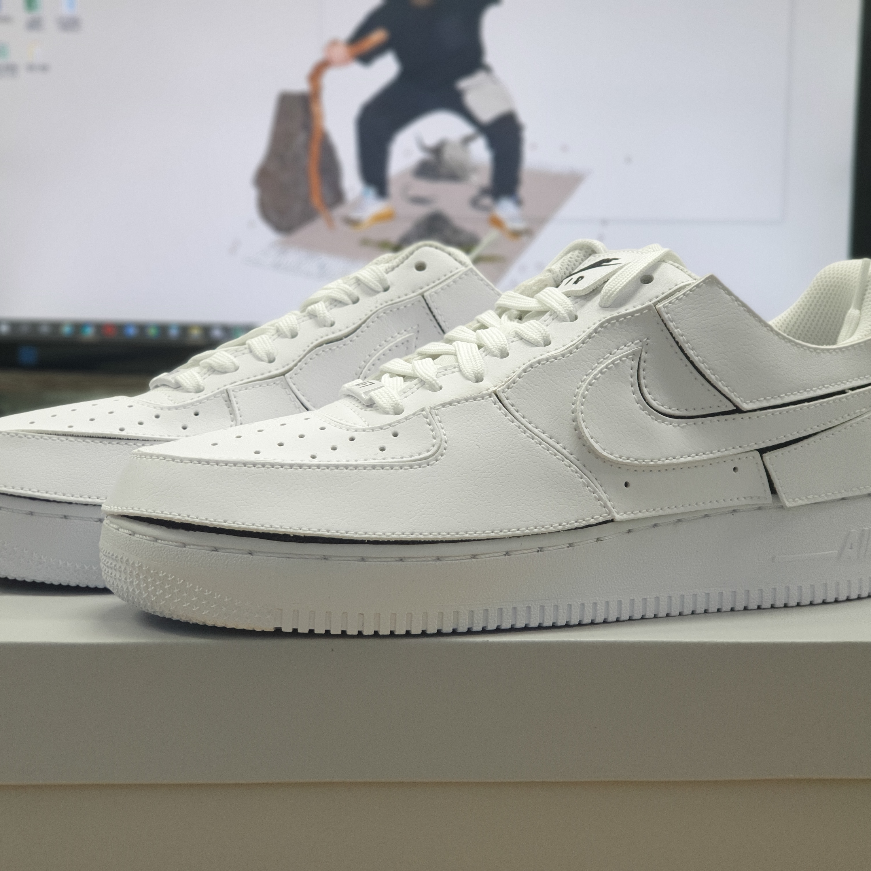 Nike Air Force 1/1 Cosmic Clay 착용 스타일