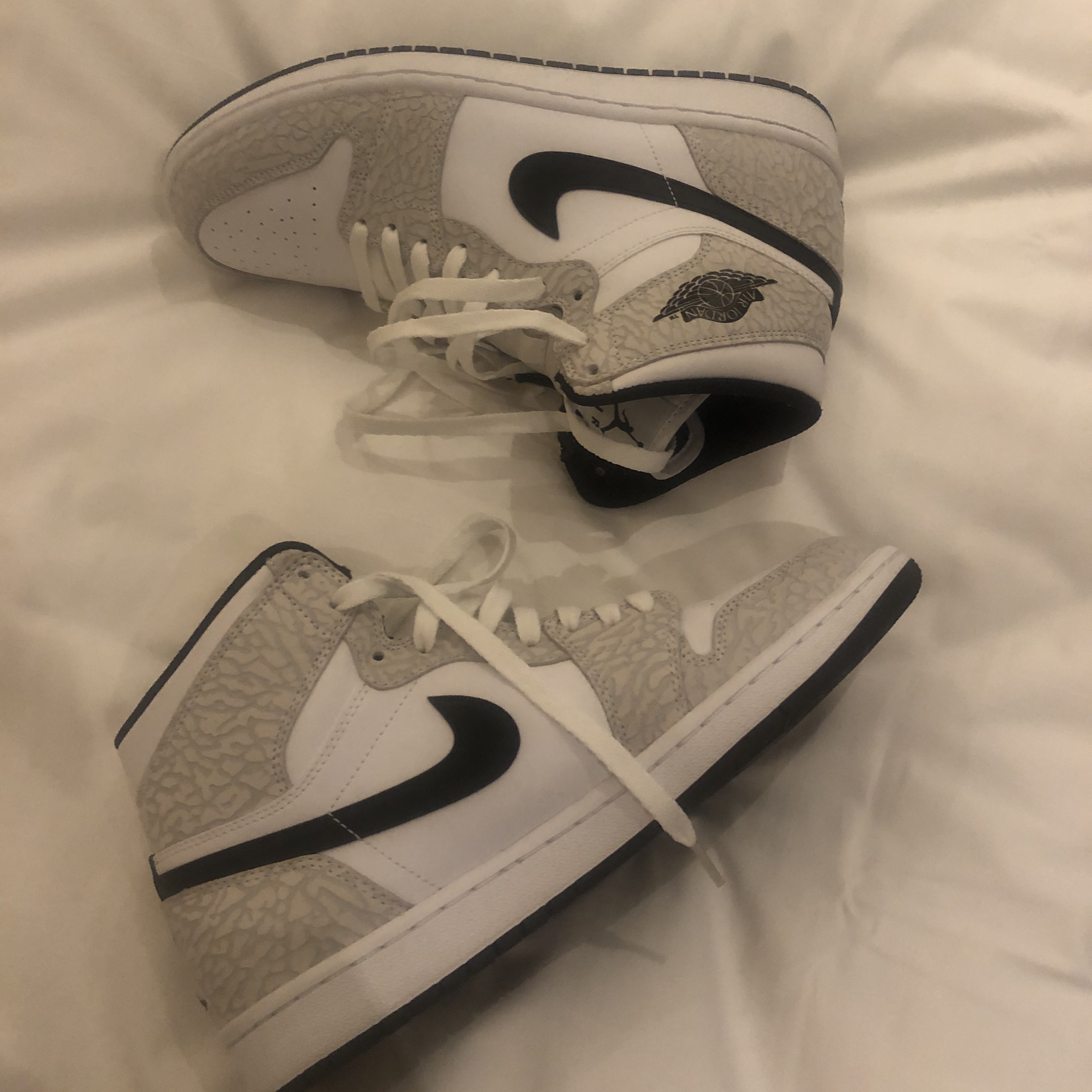 Jordan 1 Retro High White Elephant Print 착용 스타일 - 2
