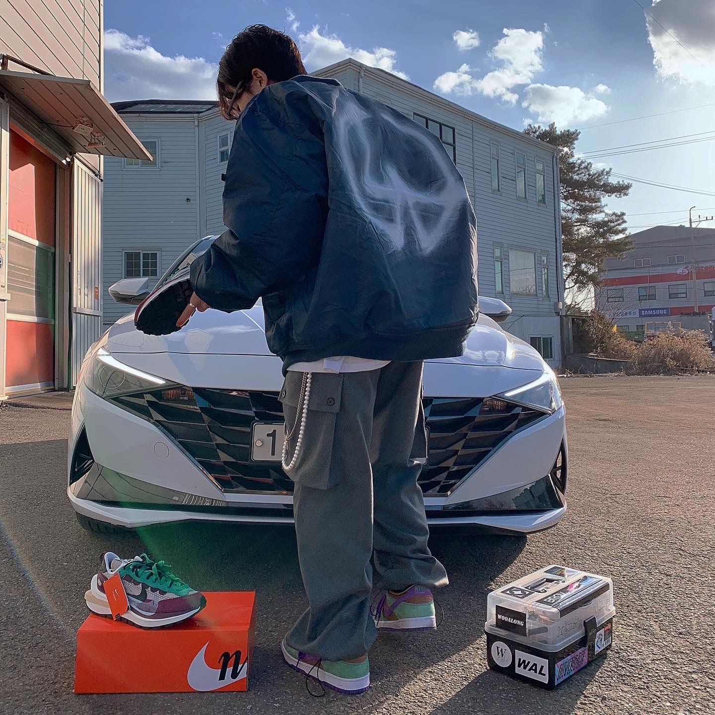 Nike x Sacai VaporWaffle String & Black Villain Red, Nike Dunk Low SP Veneer 착용 스타일