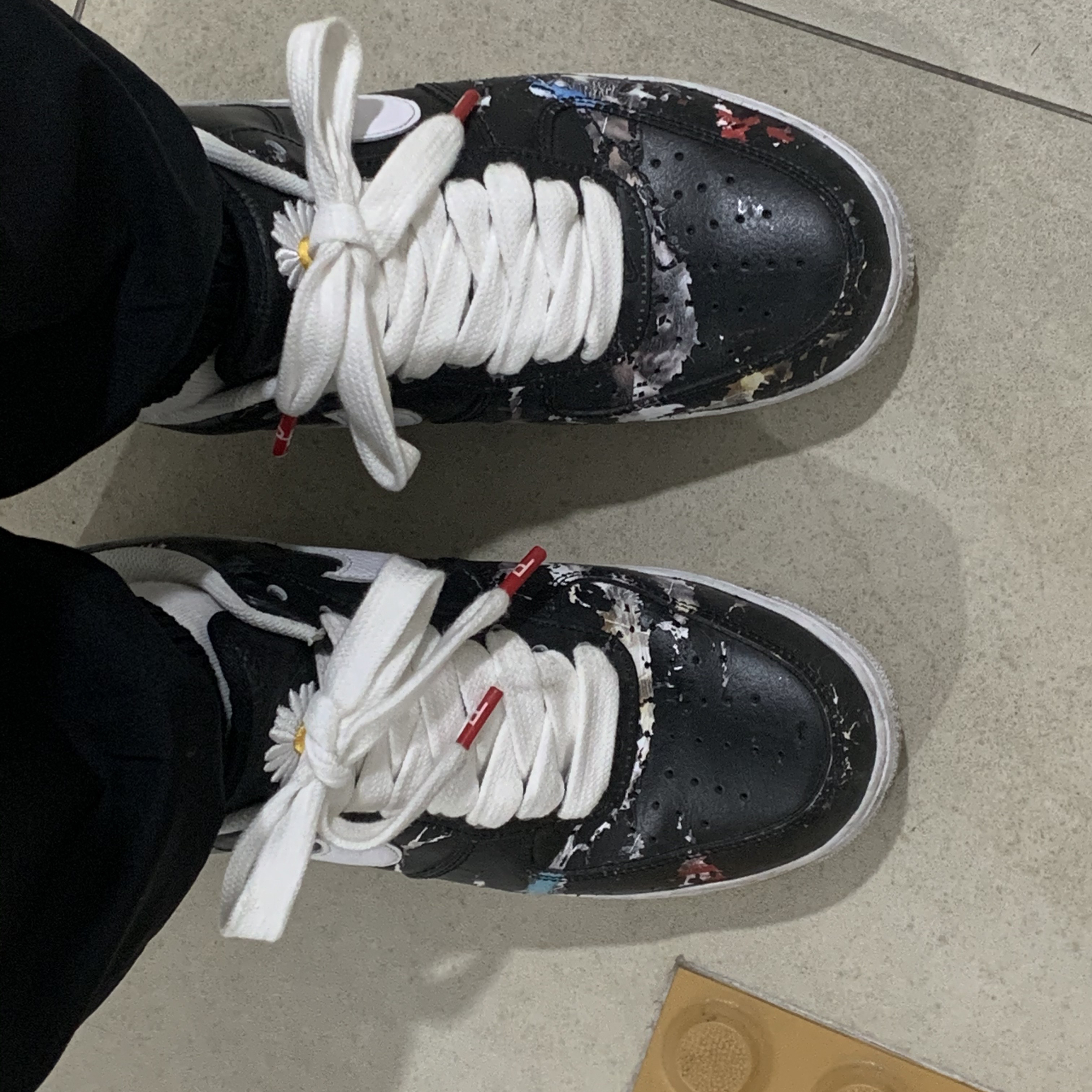 Nike x Peaceminusone Air Force 1 Low Para-Noise 착용 스타일