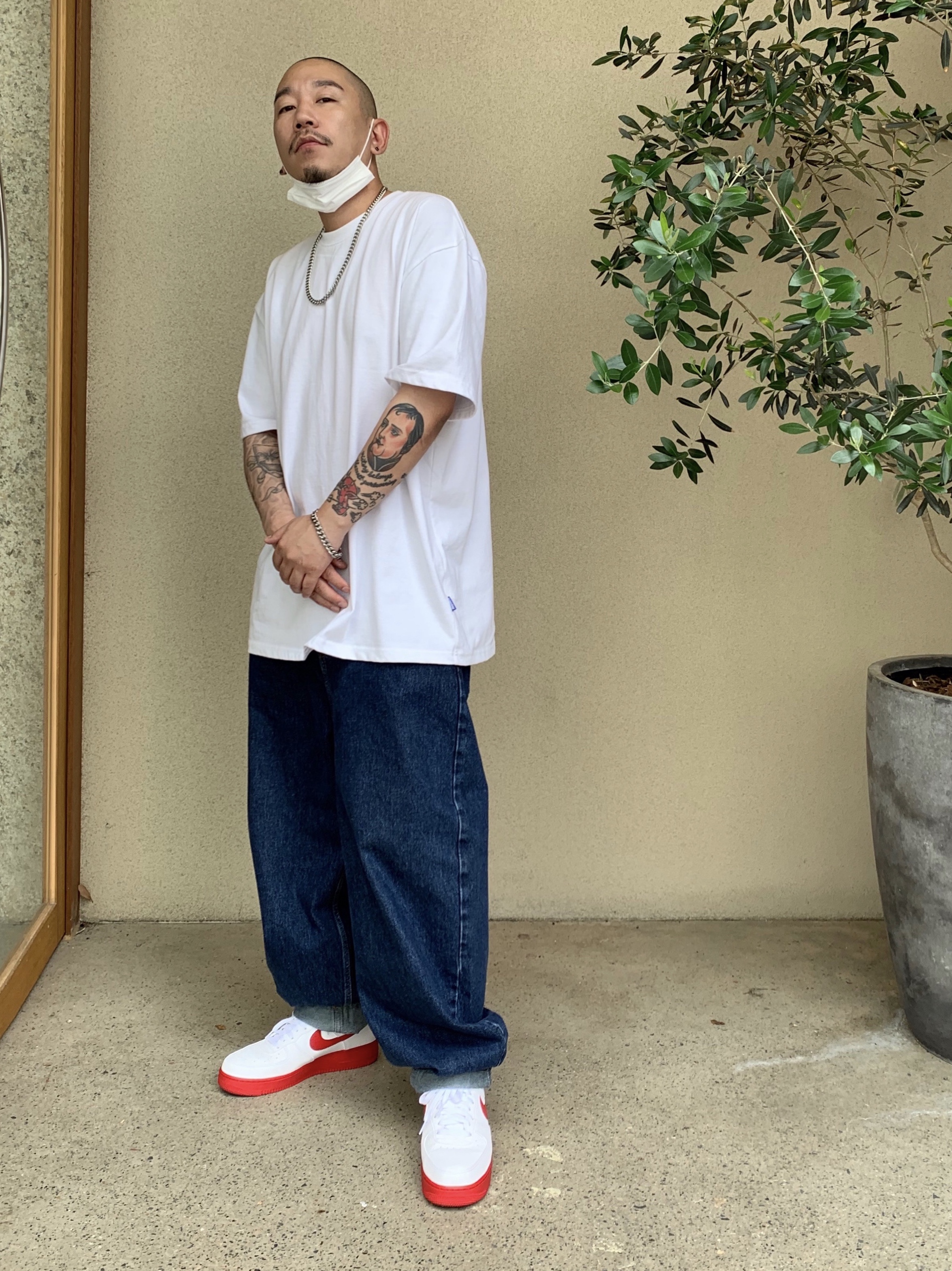 Nike Air Force 1 Low White Red Midsole 착용 스타일 - 1