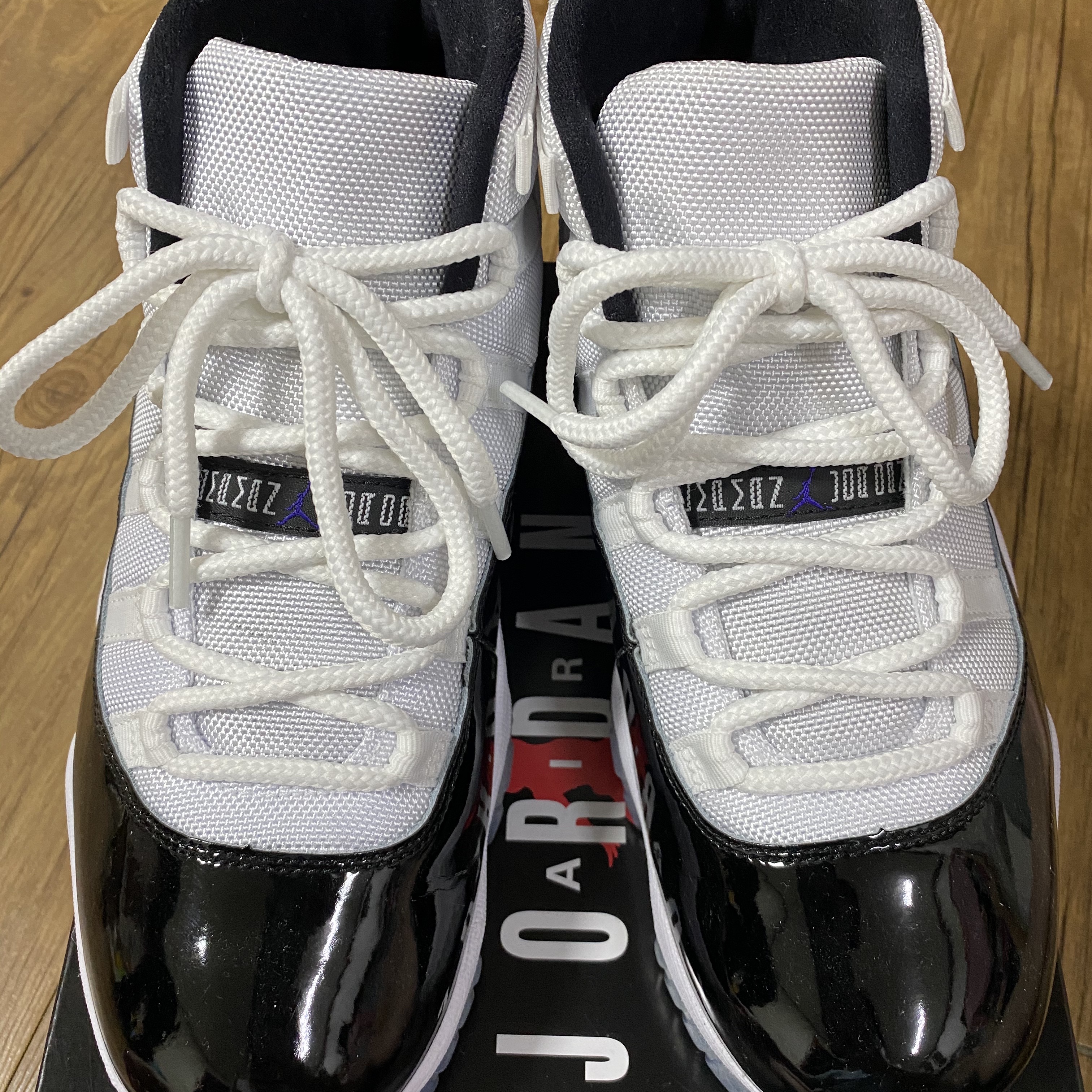 Jordan 11 Retro Concord 2018 착용 스타일