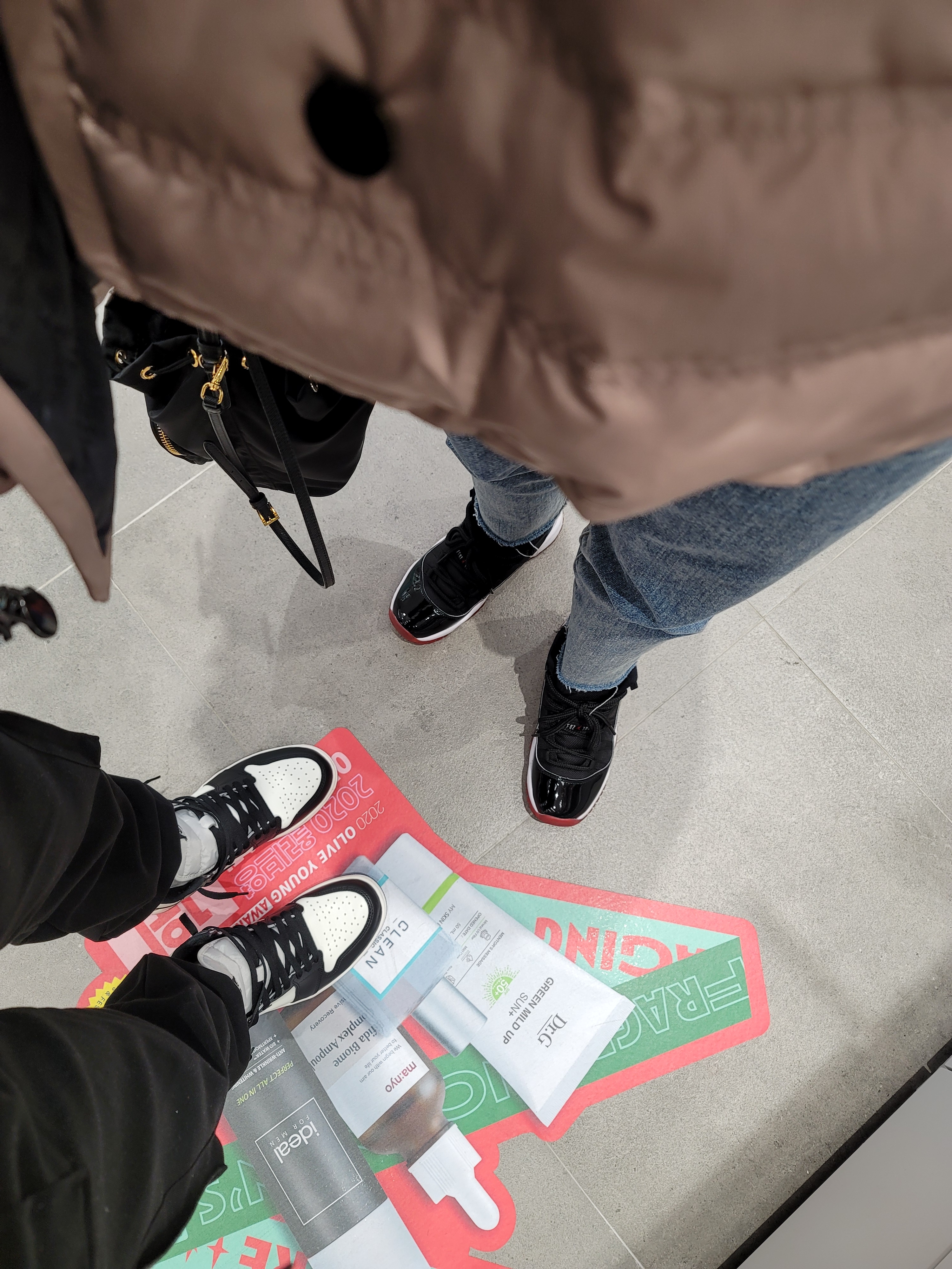 Jordan 1 Retro High OG Black Mocha, (GS) Jordan 11 Retro Bred 2019 착용 스타일 - 2