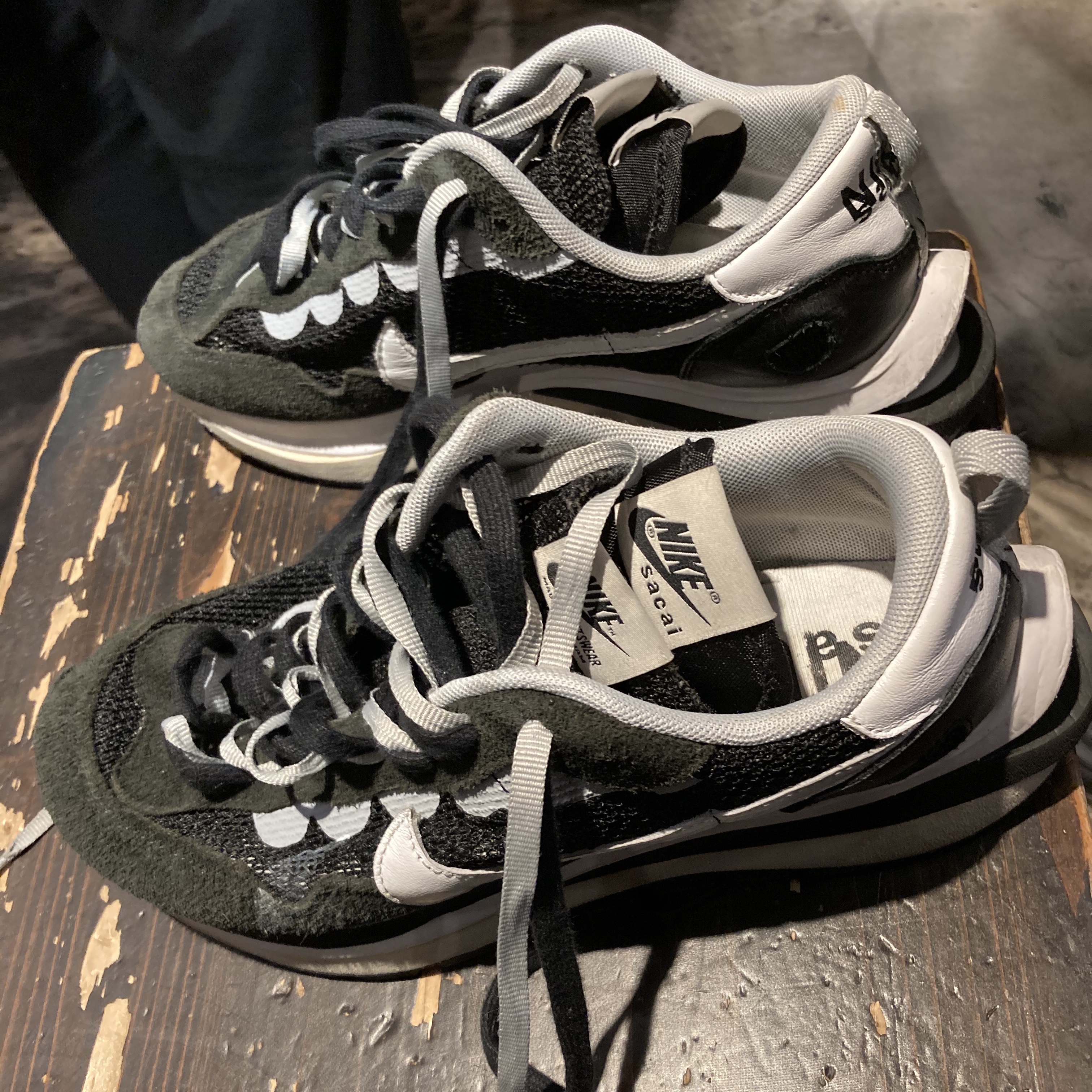 Nike x Sacai VaporWaffle Black White 착용 스타일