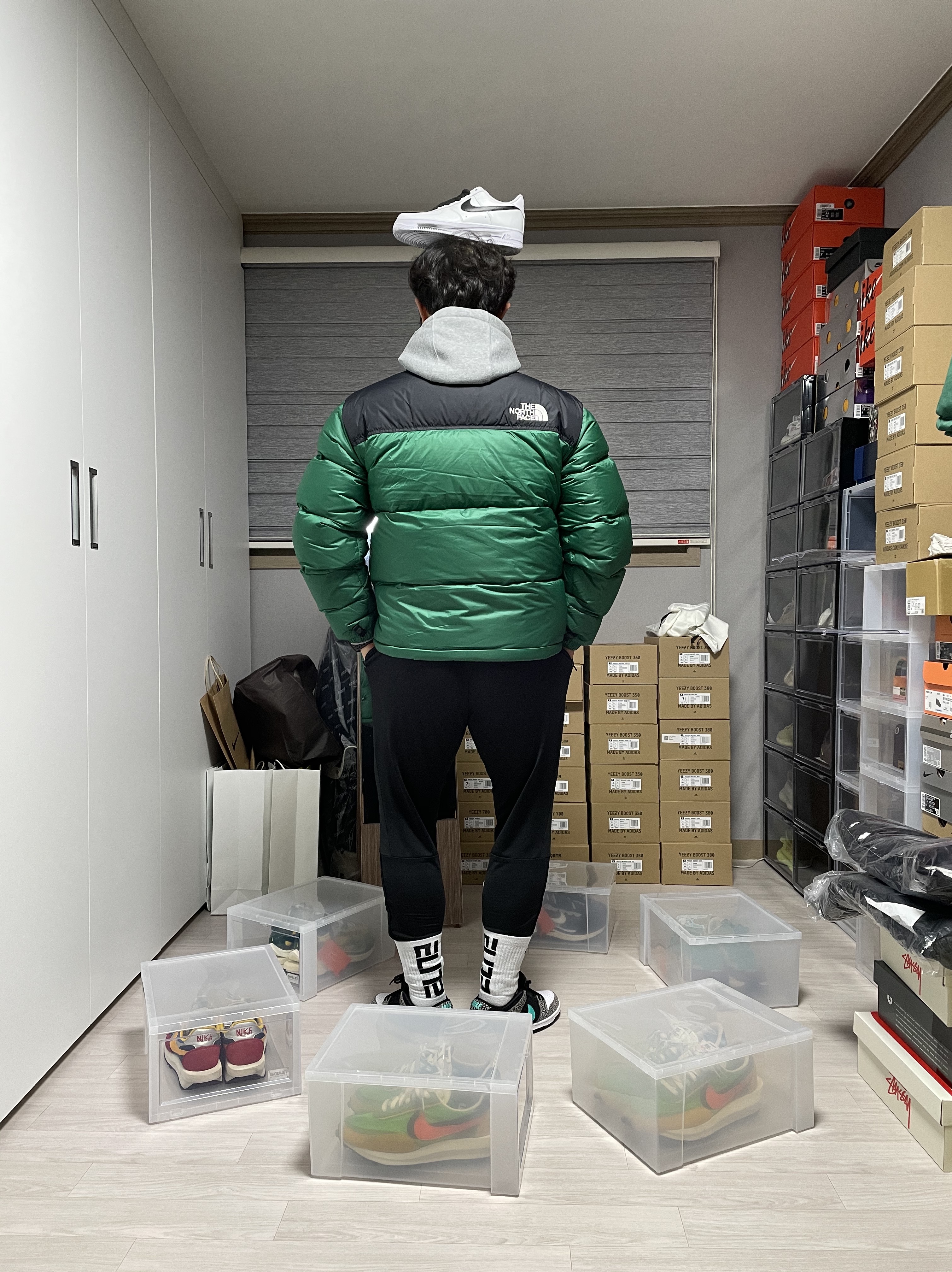 Nike SB Dunk Low Pro Clear Jade, Nike x Peaceminusone Air Force 1 Low Para-Noise 2.0 착용 스타일 - 1