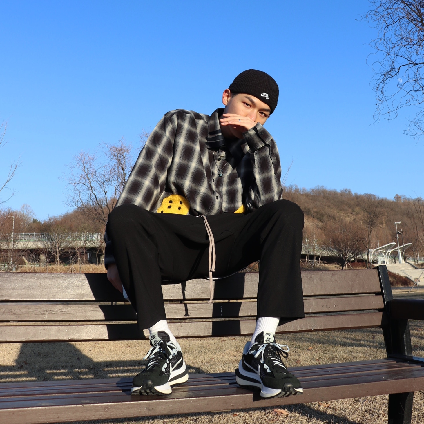 Nike x Sacai VaporWaffle Black White 착용 스타일