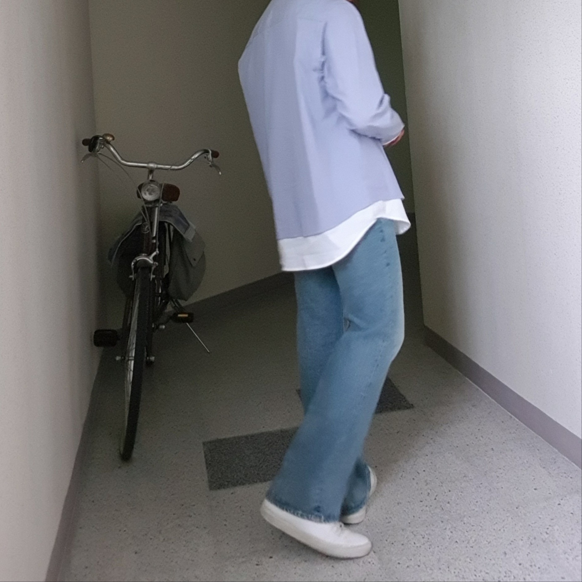 Common Projects Original Achilles Low White 착용 스타일