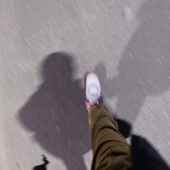 Jordan 4 Retro OG Fire Red 2020 착용 스타일 - 2