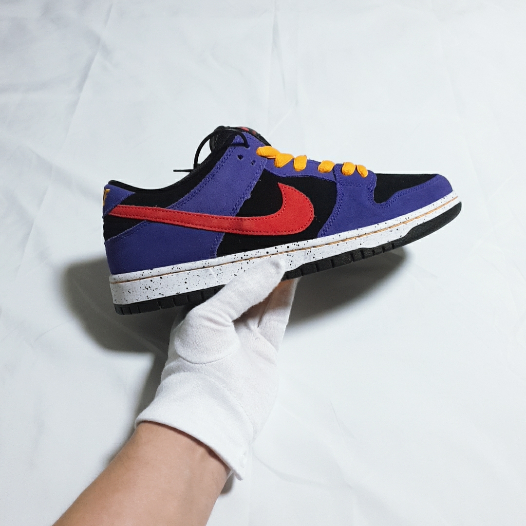 Nike SB Dunk Low Pro Trail 착용 스타일 - 1