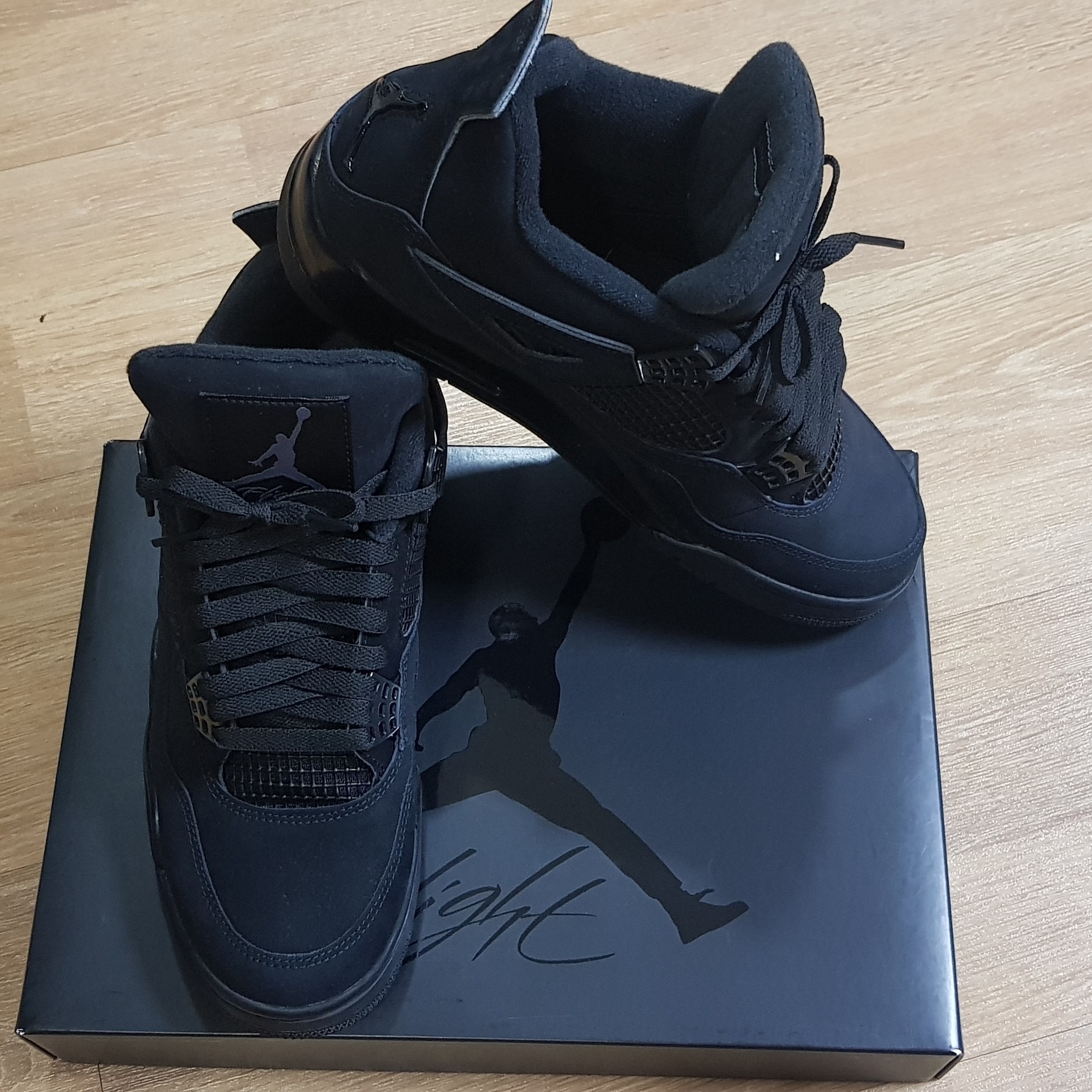 Jordan 4 Retro Black Cat 2020 착용 스타일