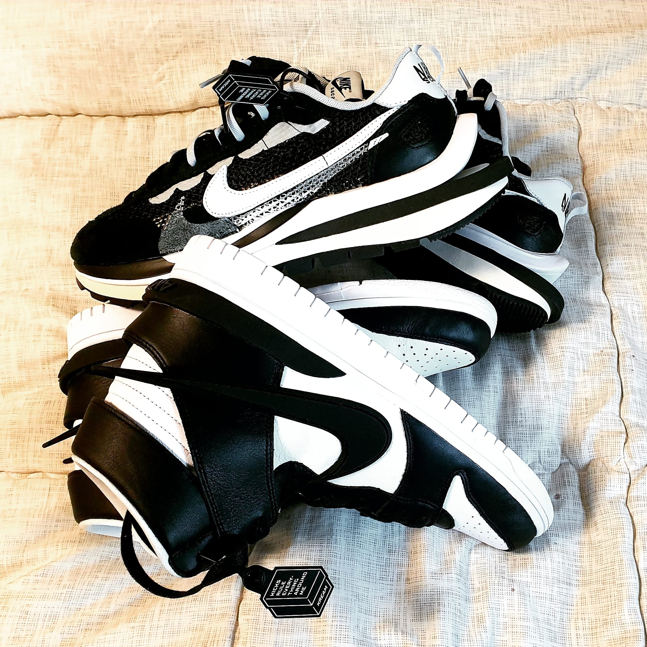 Nike x Sacai VaporWaffle Black White, Nike x Ambush Dunk High Black 착용 스타일