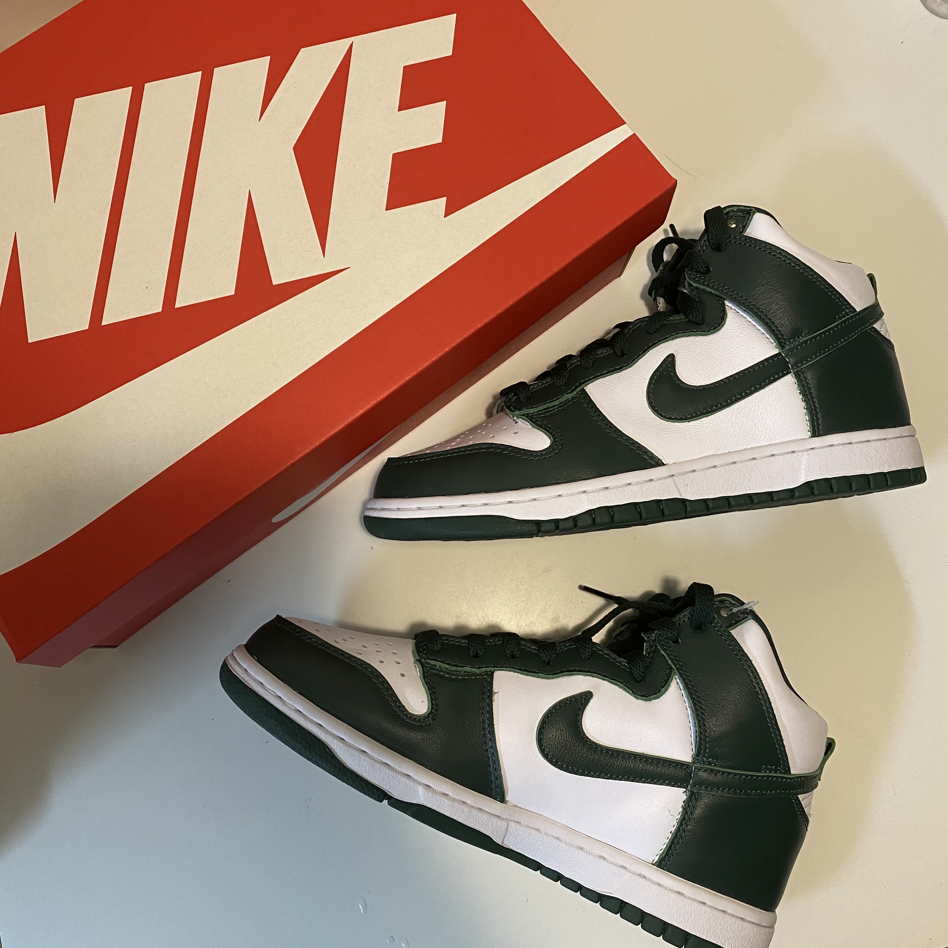 Nike Dunk High SP Spartan Green 착용 스타일 - 5