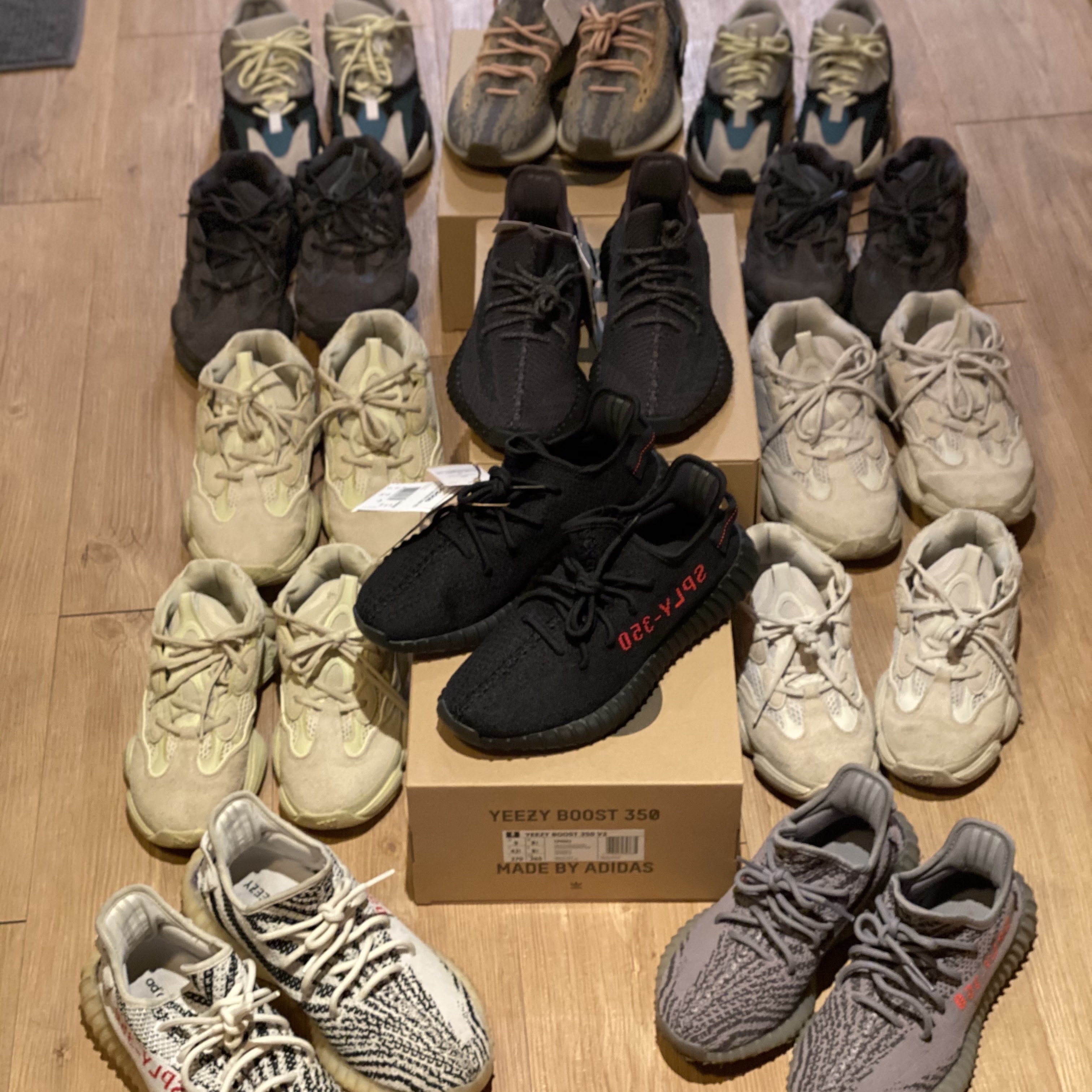 Adidas Yeezy Boost 350 V2 Black Red 2020, Adidas Yeezy Boost 350 V2 Zebra 2017/2019/2020 착용 스타일