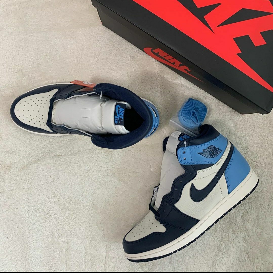 Jordan 1 Retro High Obsidian UNC 착용 스타일