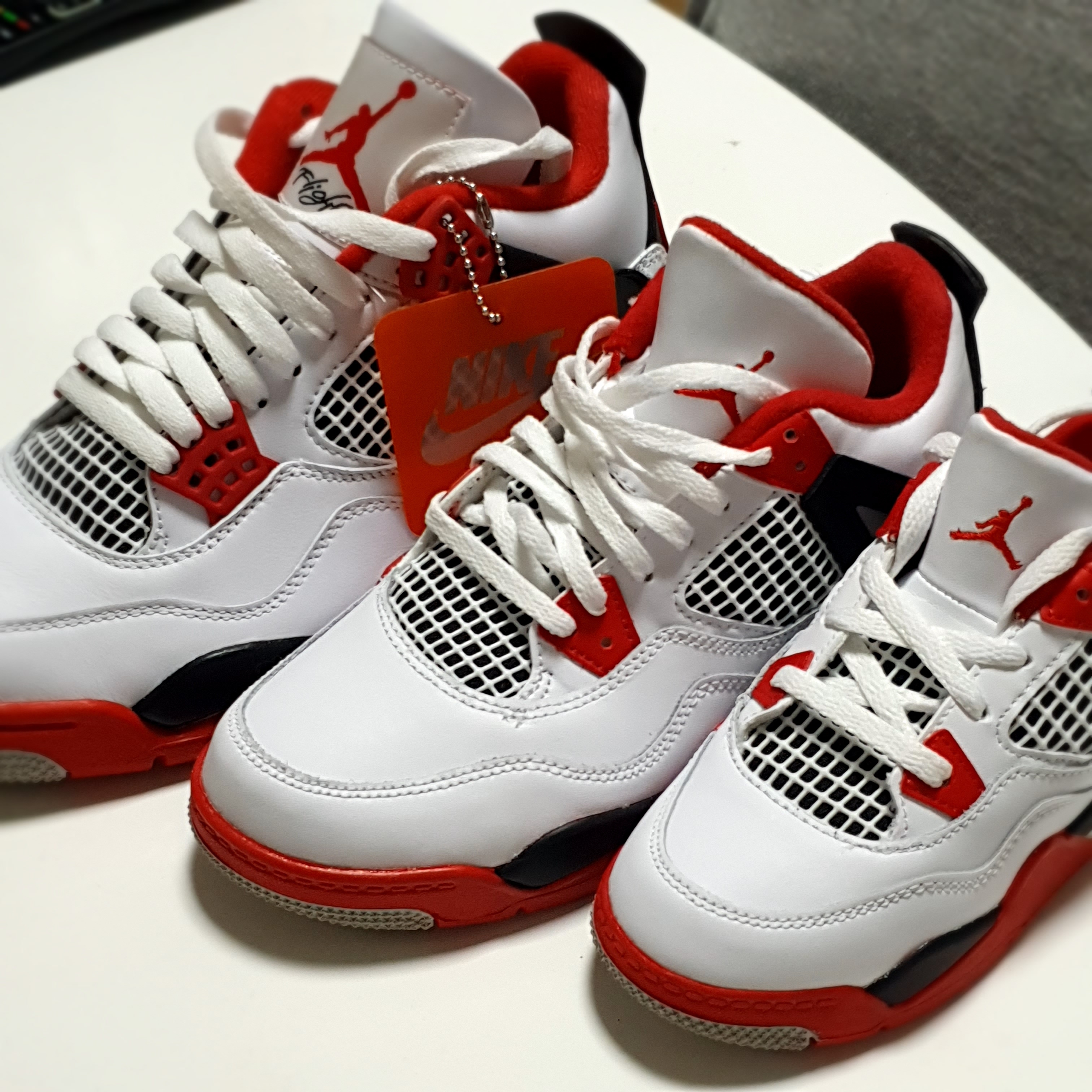 Jordan 4 Retro OG Fire Red 2020, (TD) Jordan 4 Retro OG Fire Red 2020 착용 스타일