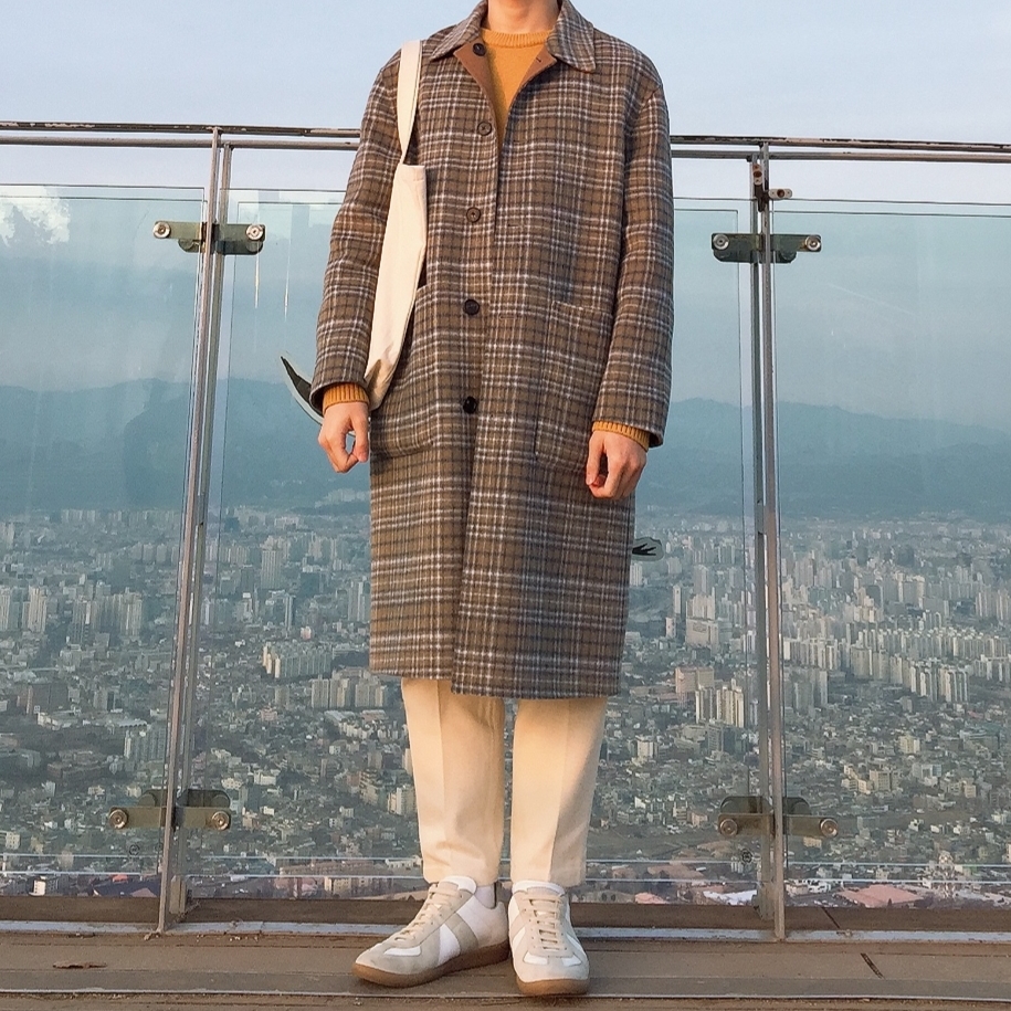 Maison Margiela Calfskin Replica Sneakers 착용 스타일