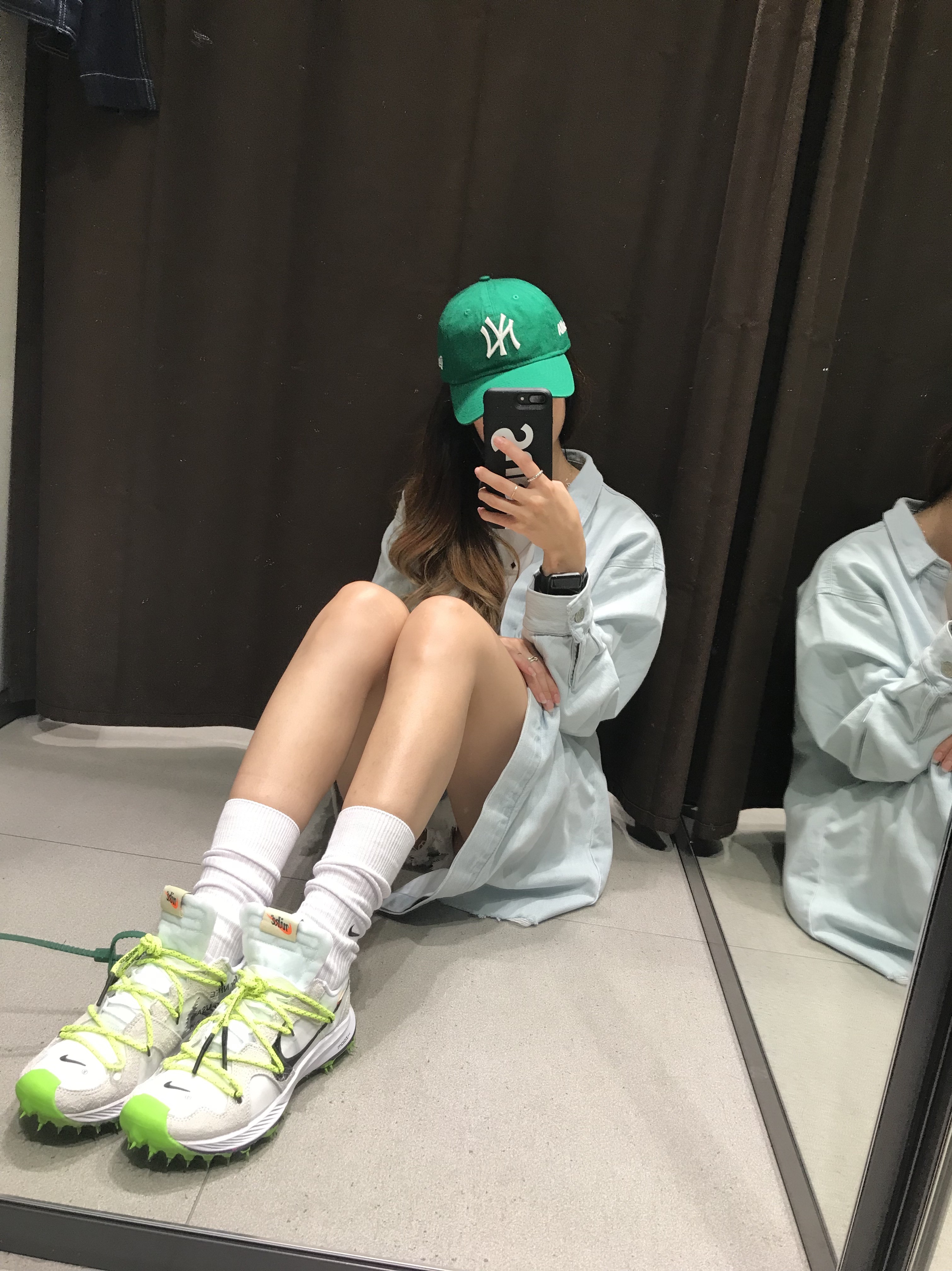 (W) Nike x Off-White Zoom Terra Kiger 5 White 착용 스타일 - 3