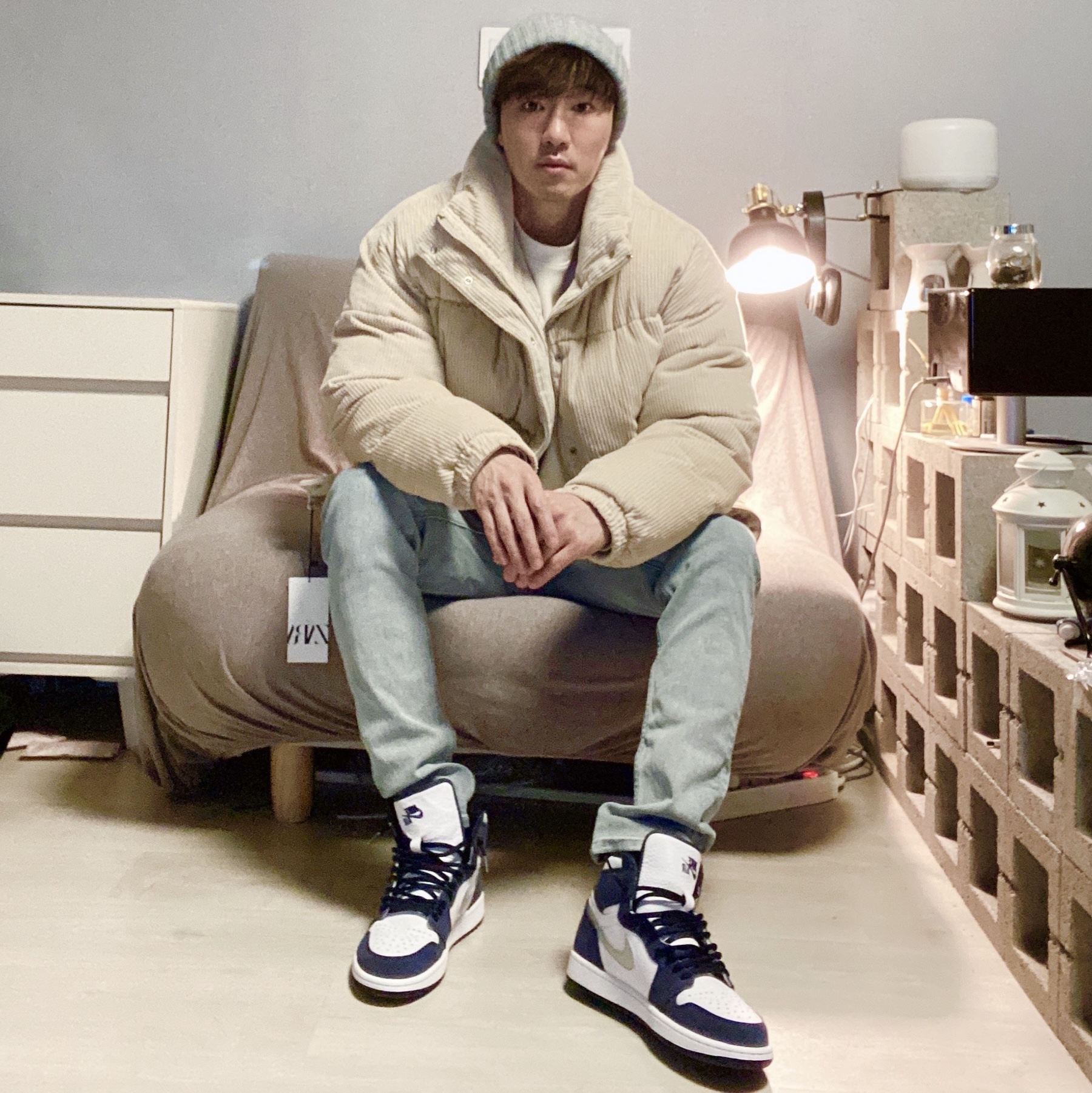 Jordan 1 Retro High OG CO.JP Midnight Navy 착용 스타일