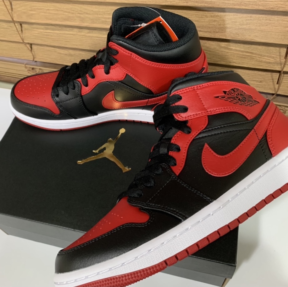 Jordan 1 Mid Bred Banned 2020 착용 스타일