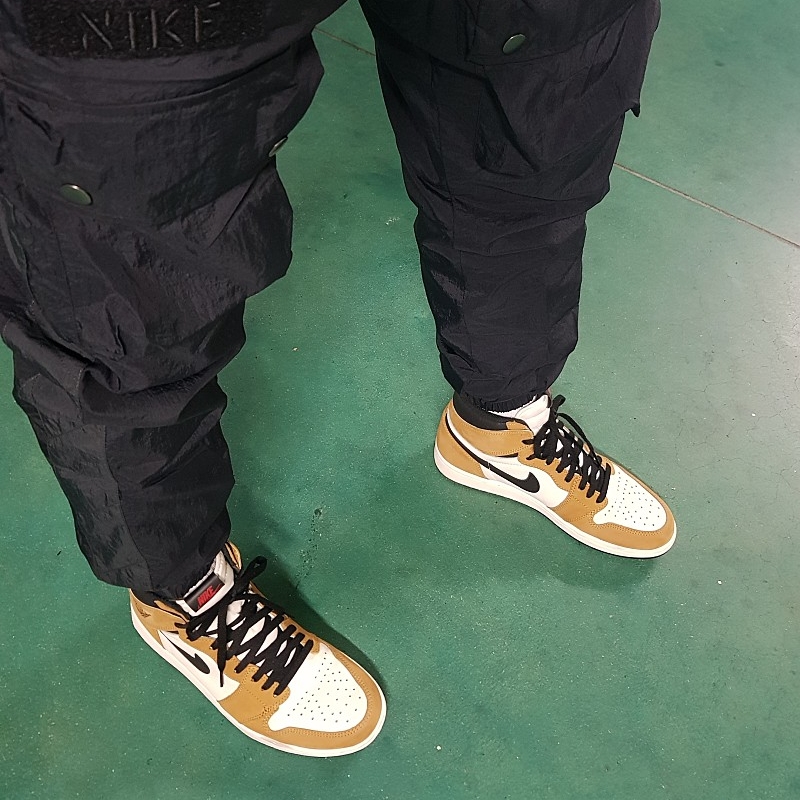 Jordan 1 Retro High Rookie of the Year 착용 스타일 - 2