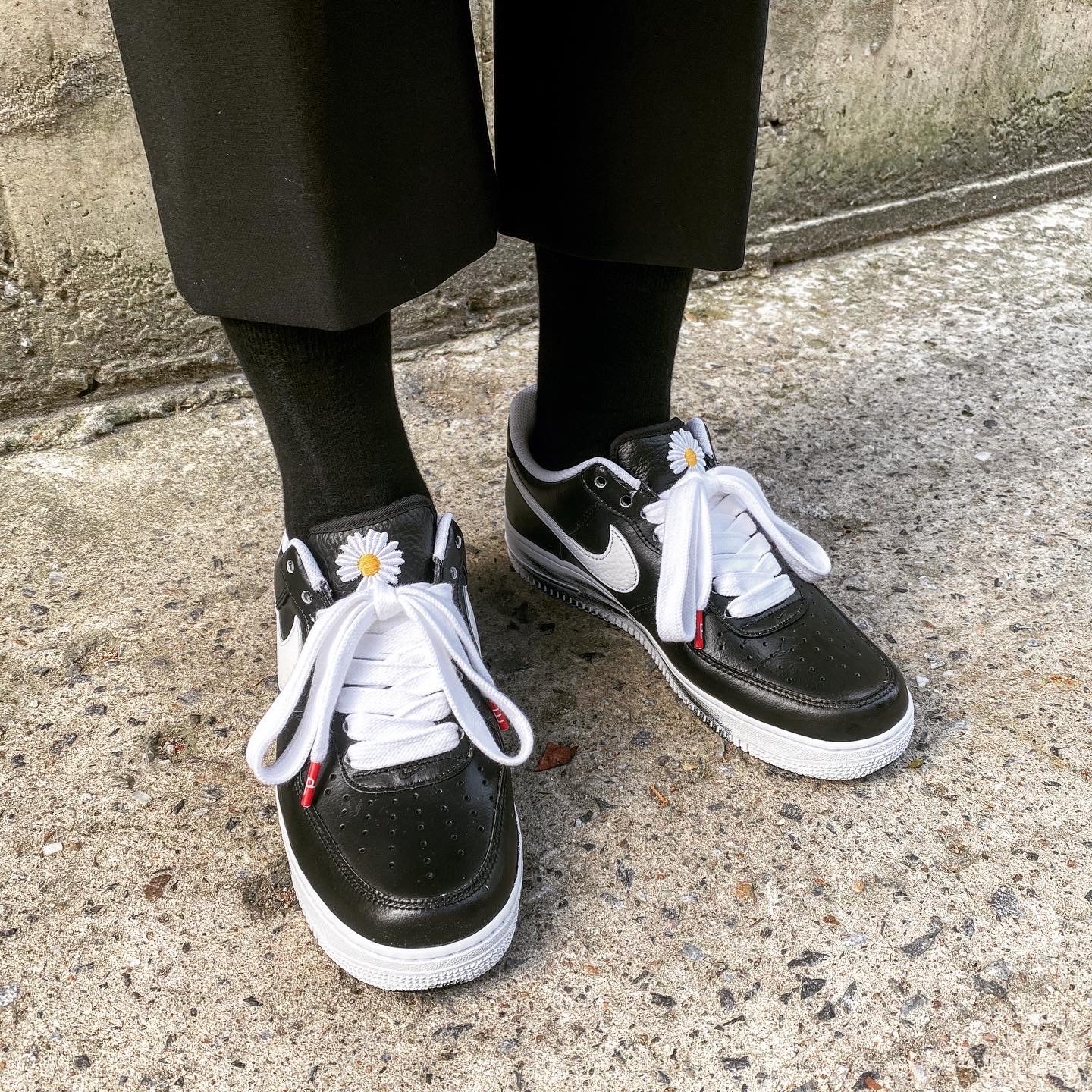 Nike x Peaceminusone Air Force 1 Low Para-Noise 착용 스타일