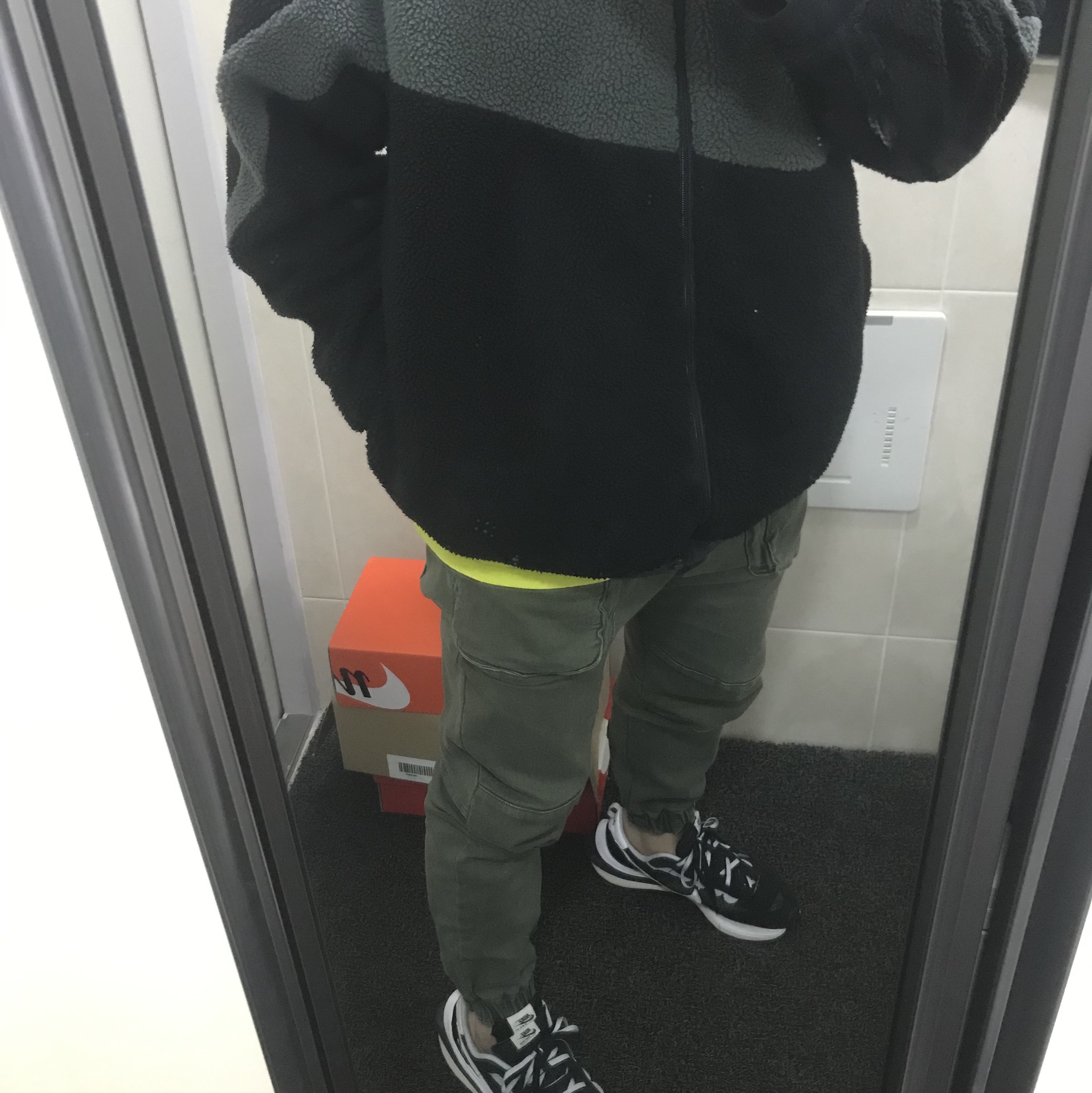 Nike x Sacai VaporWaffle Black White 착용 스타일