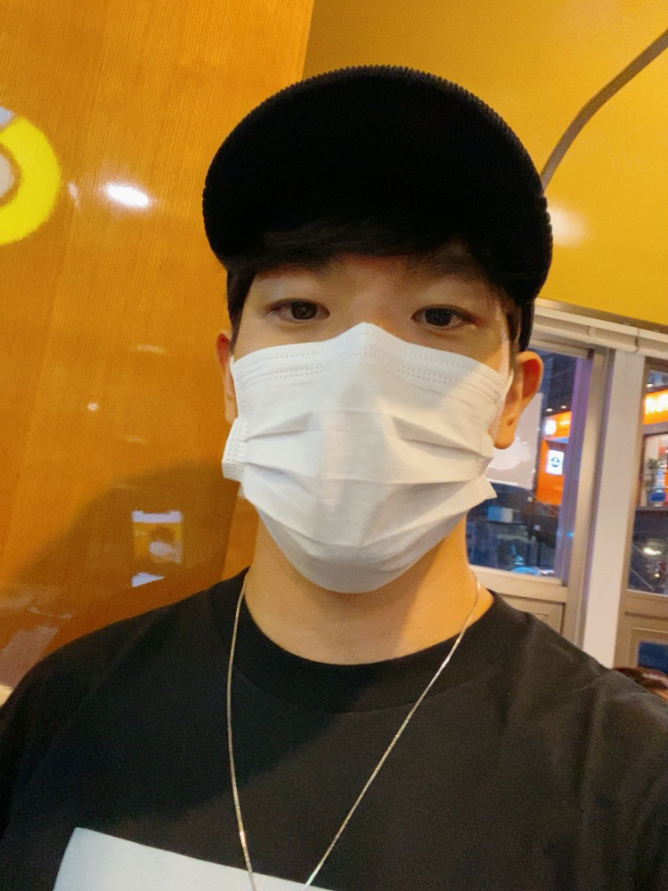 KREAM 프로필 이미지