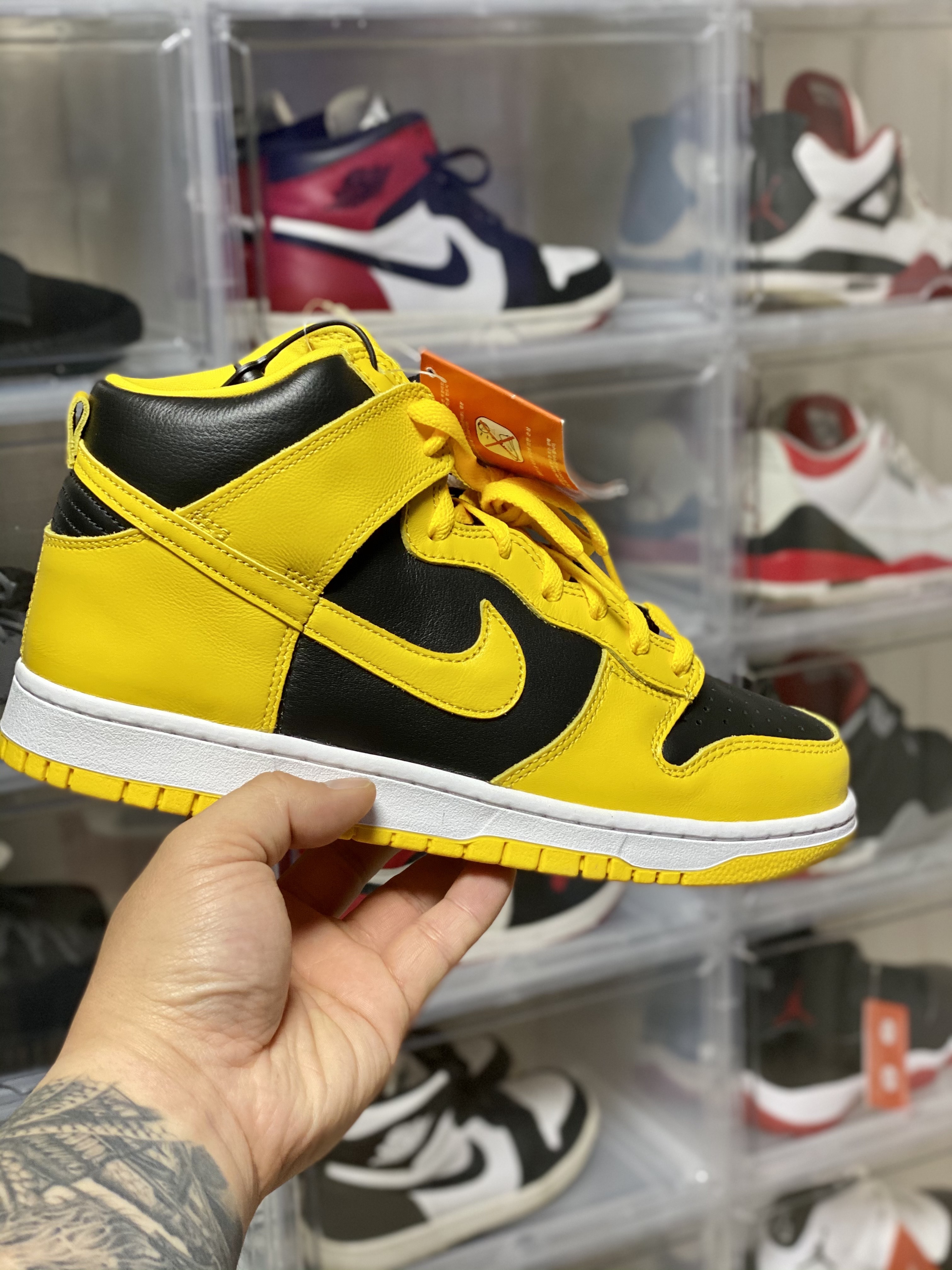 Nike Dunk High SP Varsity Maize 착용 스타일 - 1