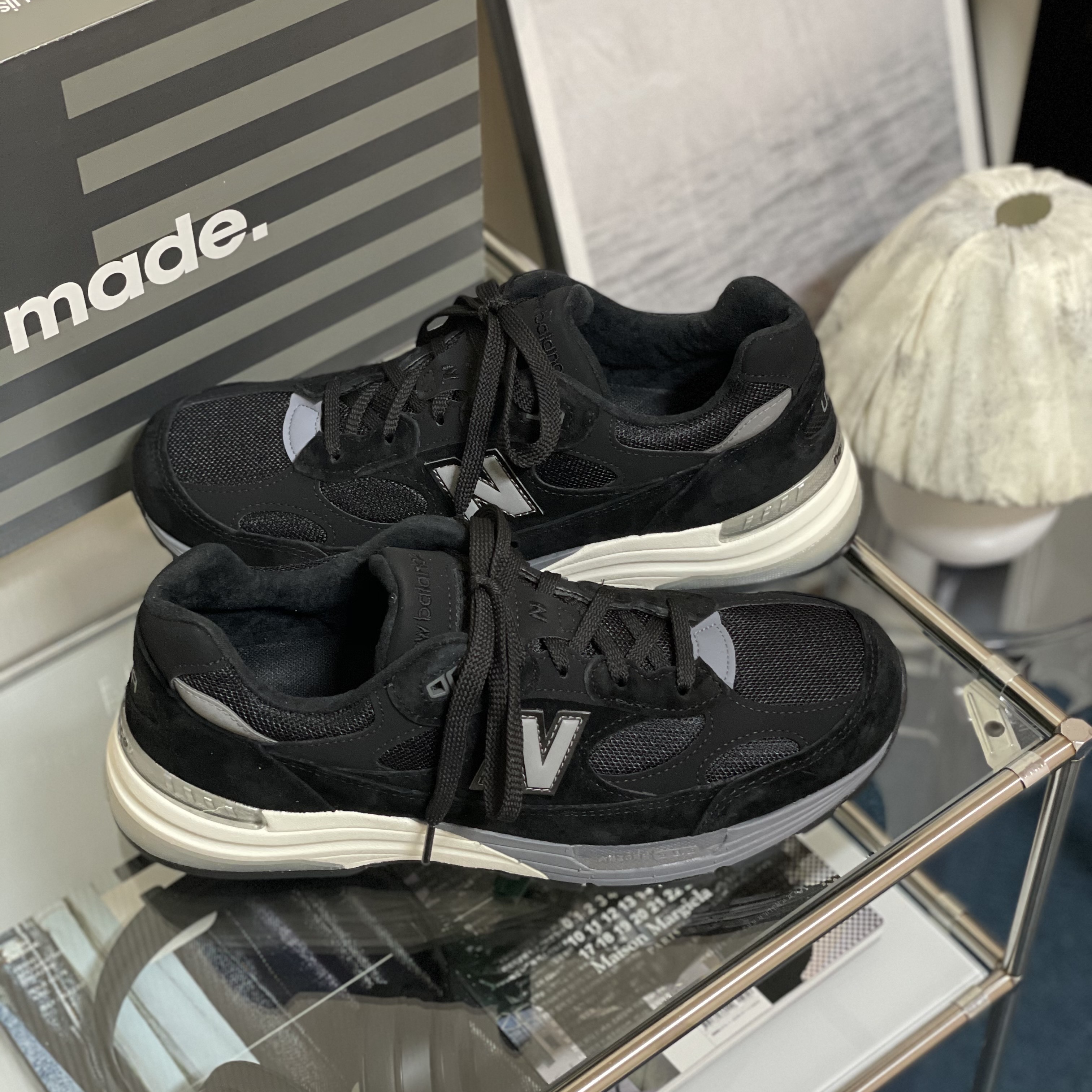 New Balance 992 Made in USA Black 착용 스타일