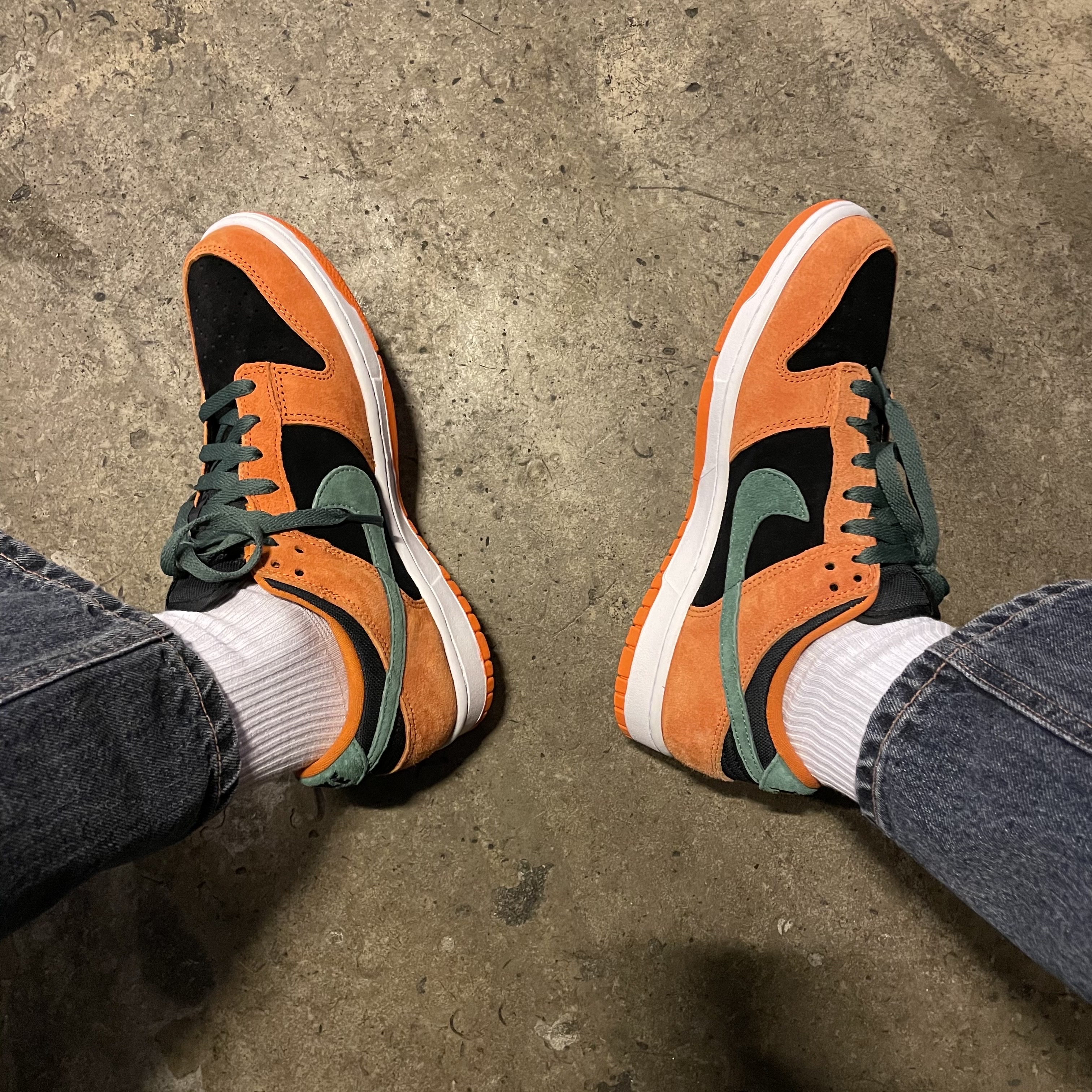 Nike Dunk Low SP Ceramic 착용 스타일