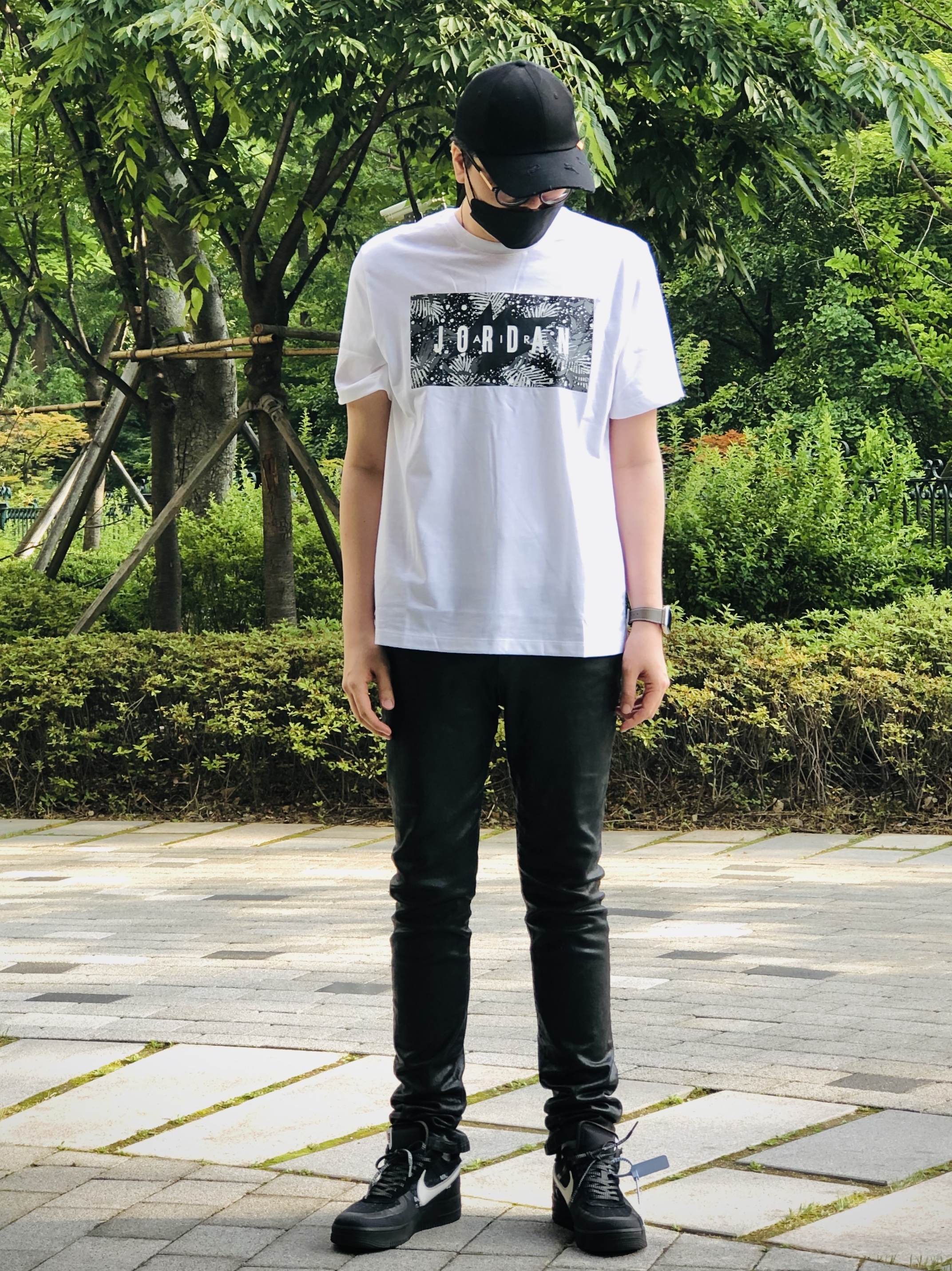 Nike x Off-White Air Force 1 Low Black White 착용 스타일