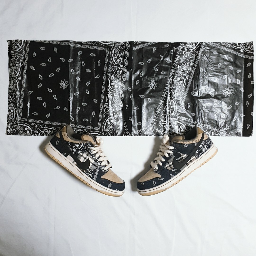 Nike x Travis Scott SB Dunk Low 착용 스타일 - 3