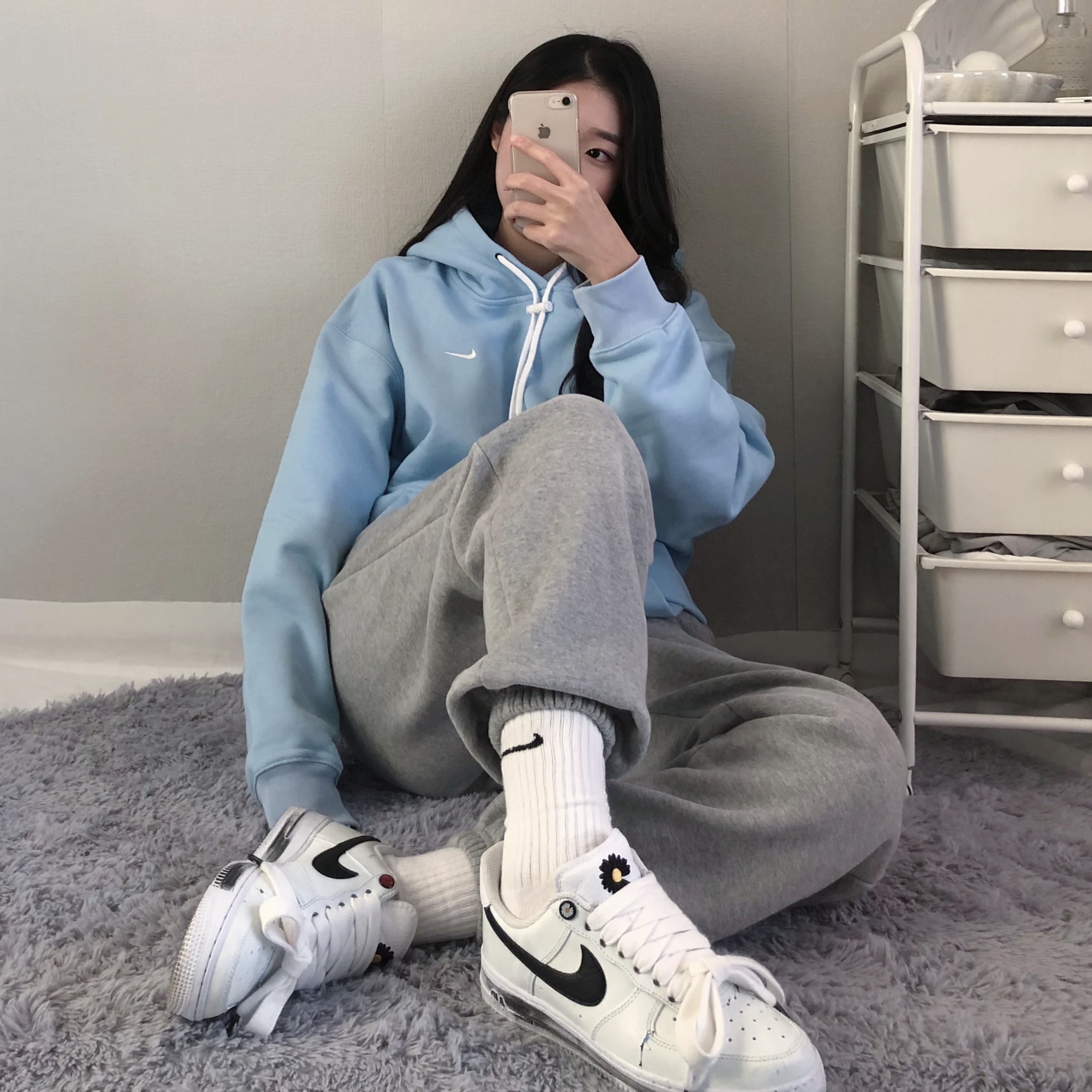 Nike x Peaceminusone Air Force 1 Low Para-Noise 2.0, Nike M NRG Hoodie Psychic Blue 착용 스타일