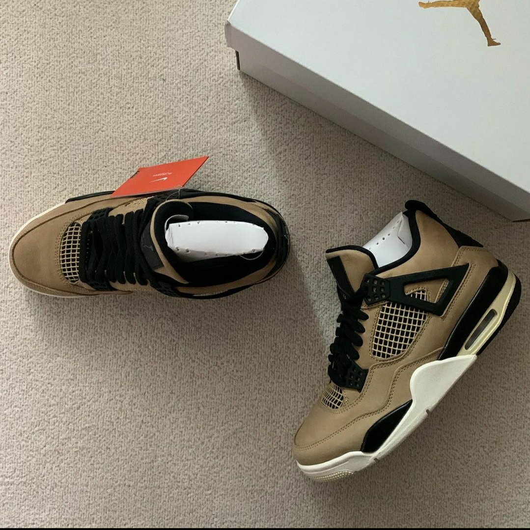 (W) Jordan 4 Retro Fossil 착용 스타일