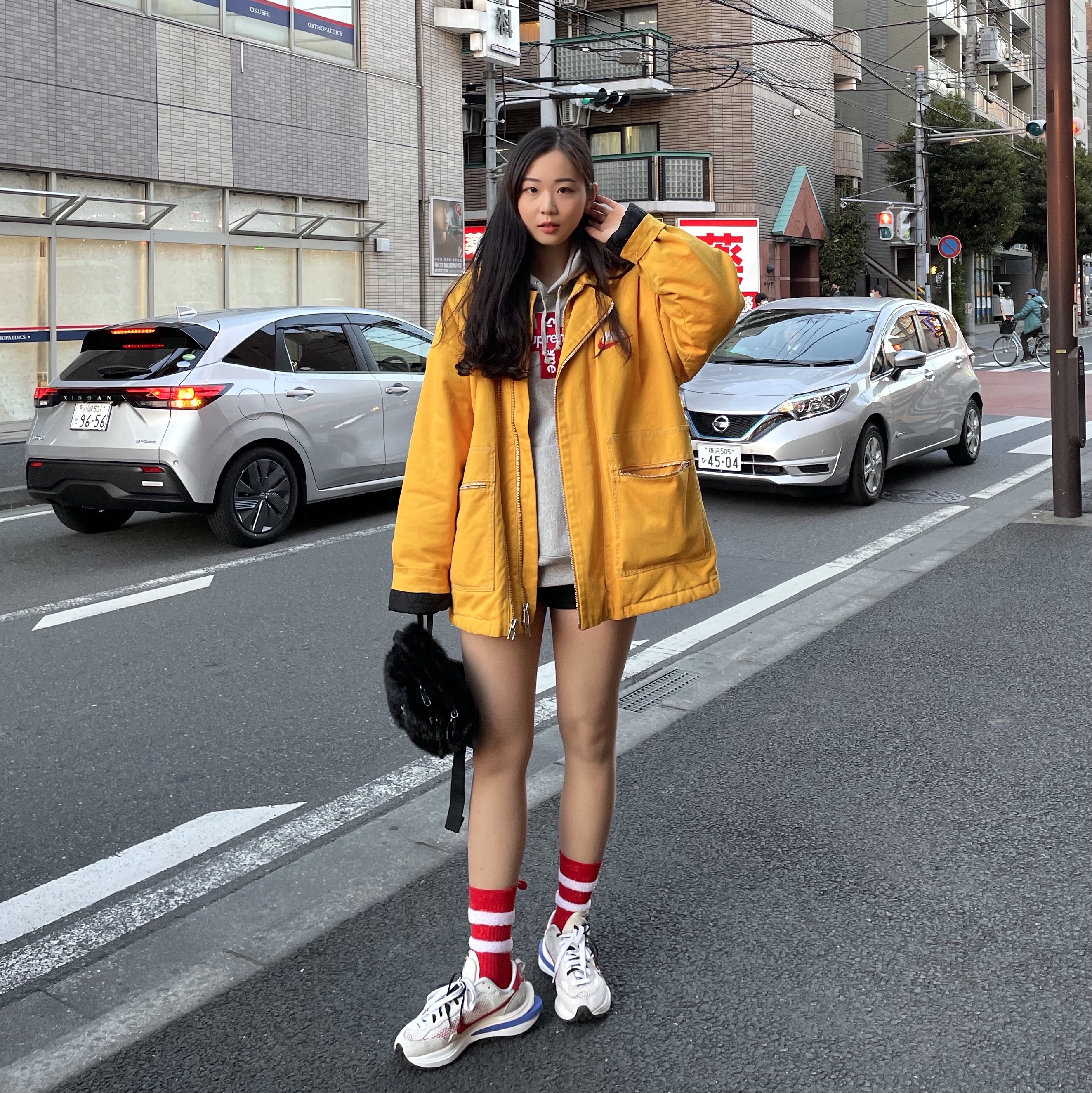 Nike x Sacai VaporWaffle Royal Fuchsia, Supreme Cross Box Logo Hooded Sweatshirt Heather Grey - 20FW 착용 스타일
