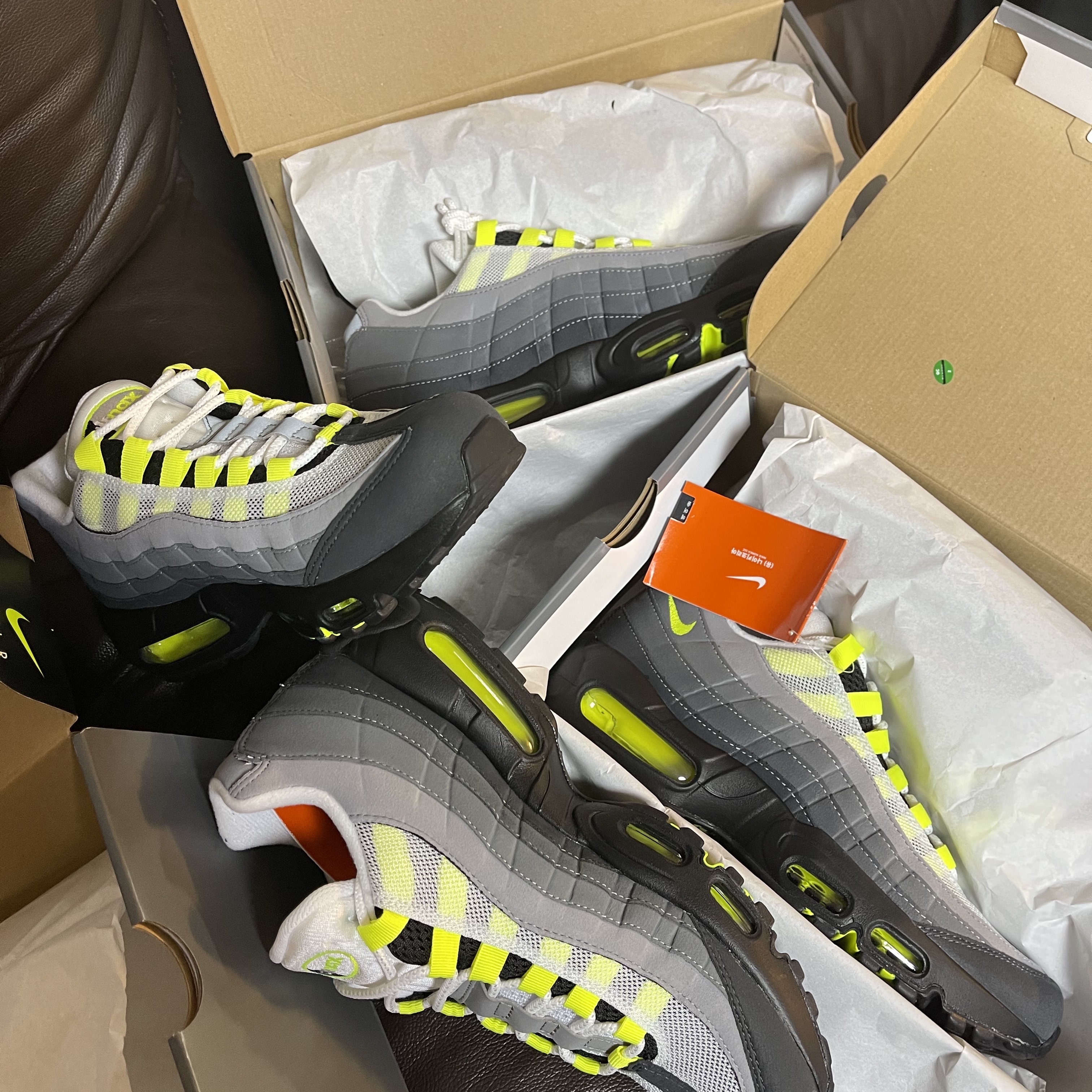 Nike Air Max 95 OG Neon Yellow 2020 착용 스타일