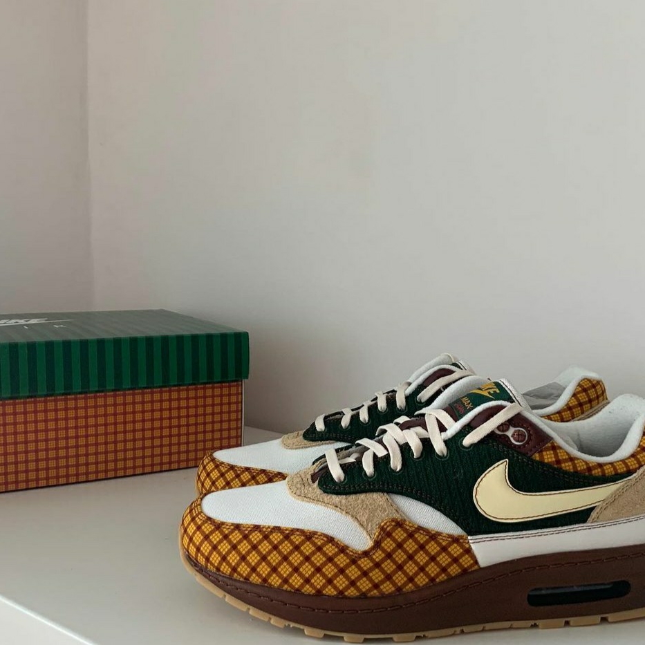 Nike Air Max 1 Susan Missing Link 착용 스타일