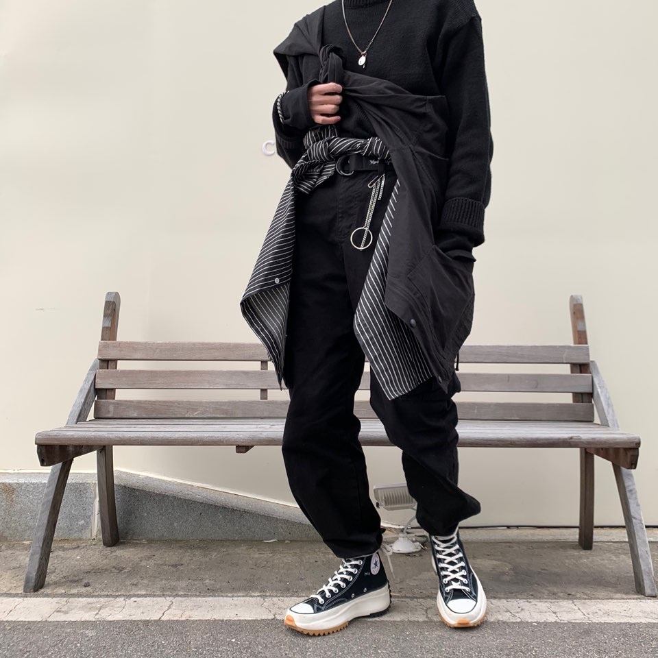 Converse x JW Anderson Run Star Hike Hi Black 착용 스타일