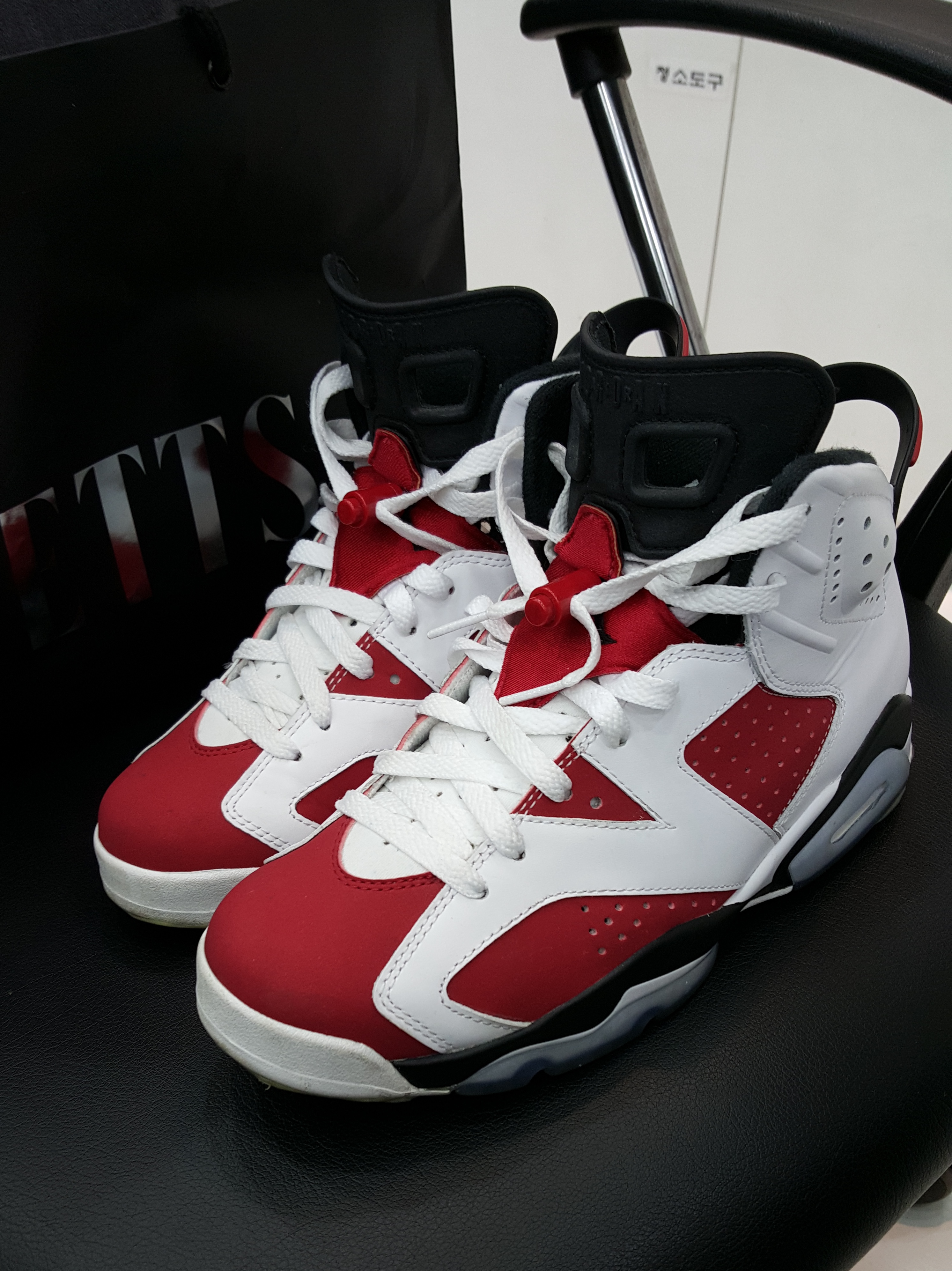 Jordan 6 Retro Carmine 2014 착용 스타일