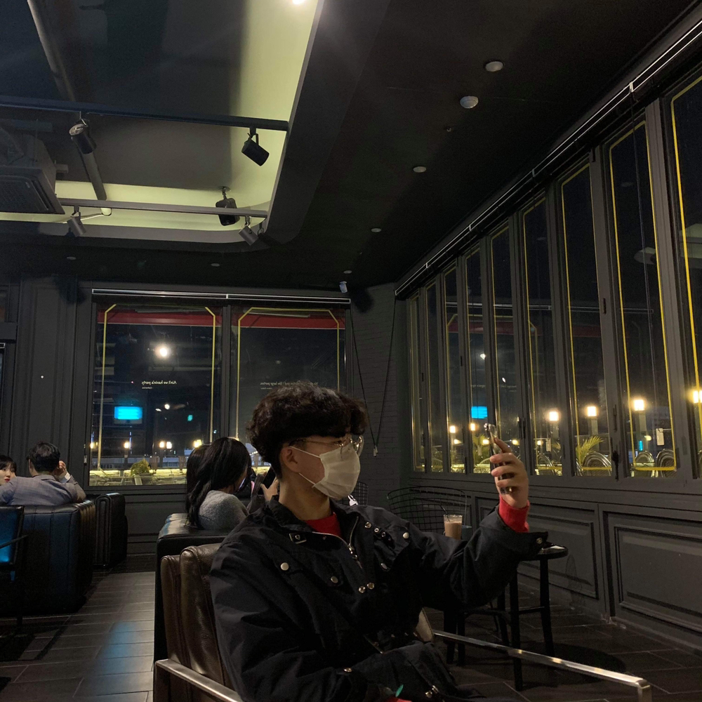 KREAM 프로필 이미지