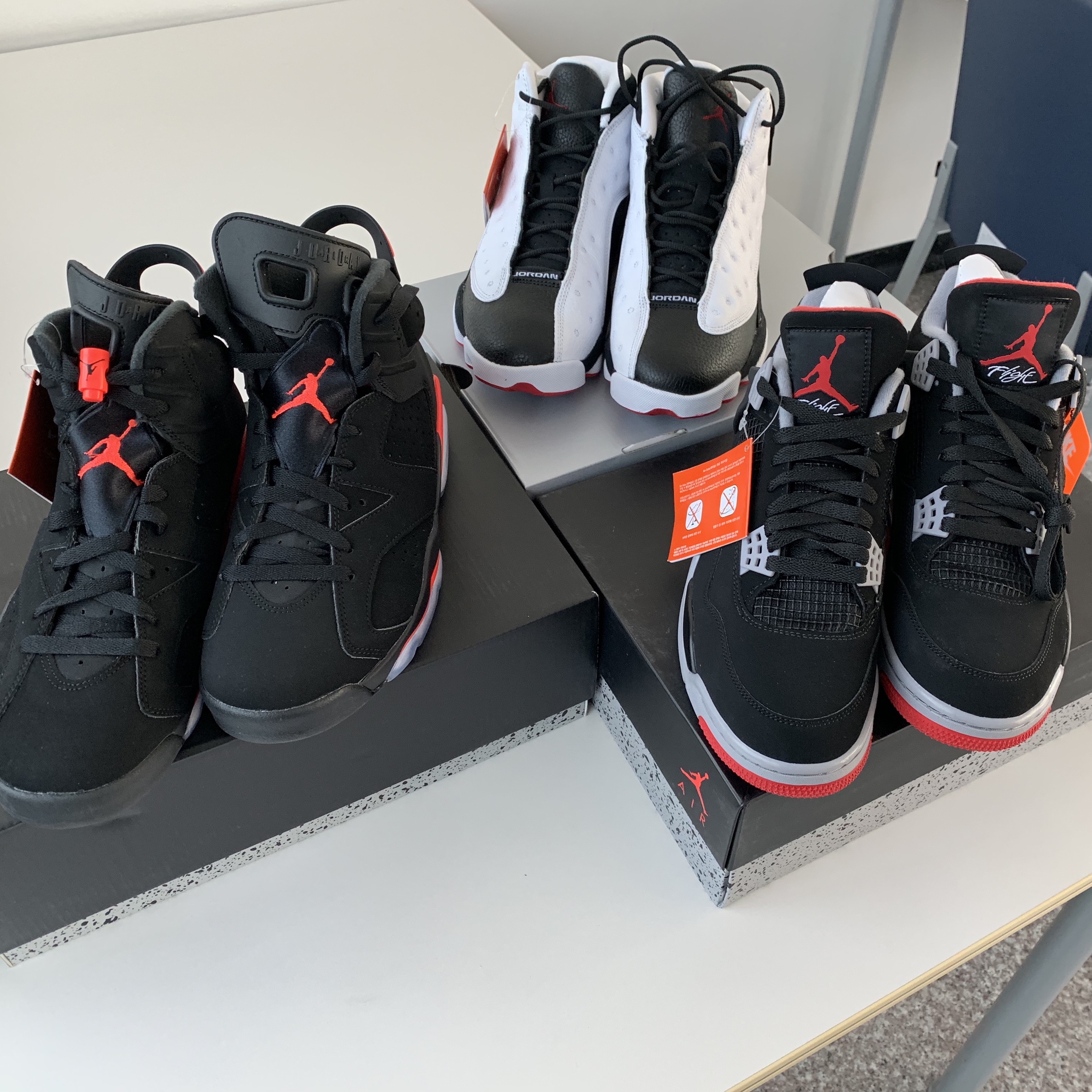 Jordan 6 Retro Infrared 2014, Jordan 13 Retro He Got Game 2018 착용 스타일