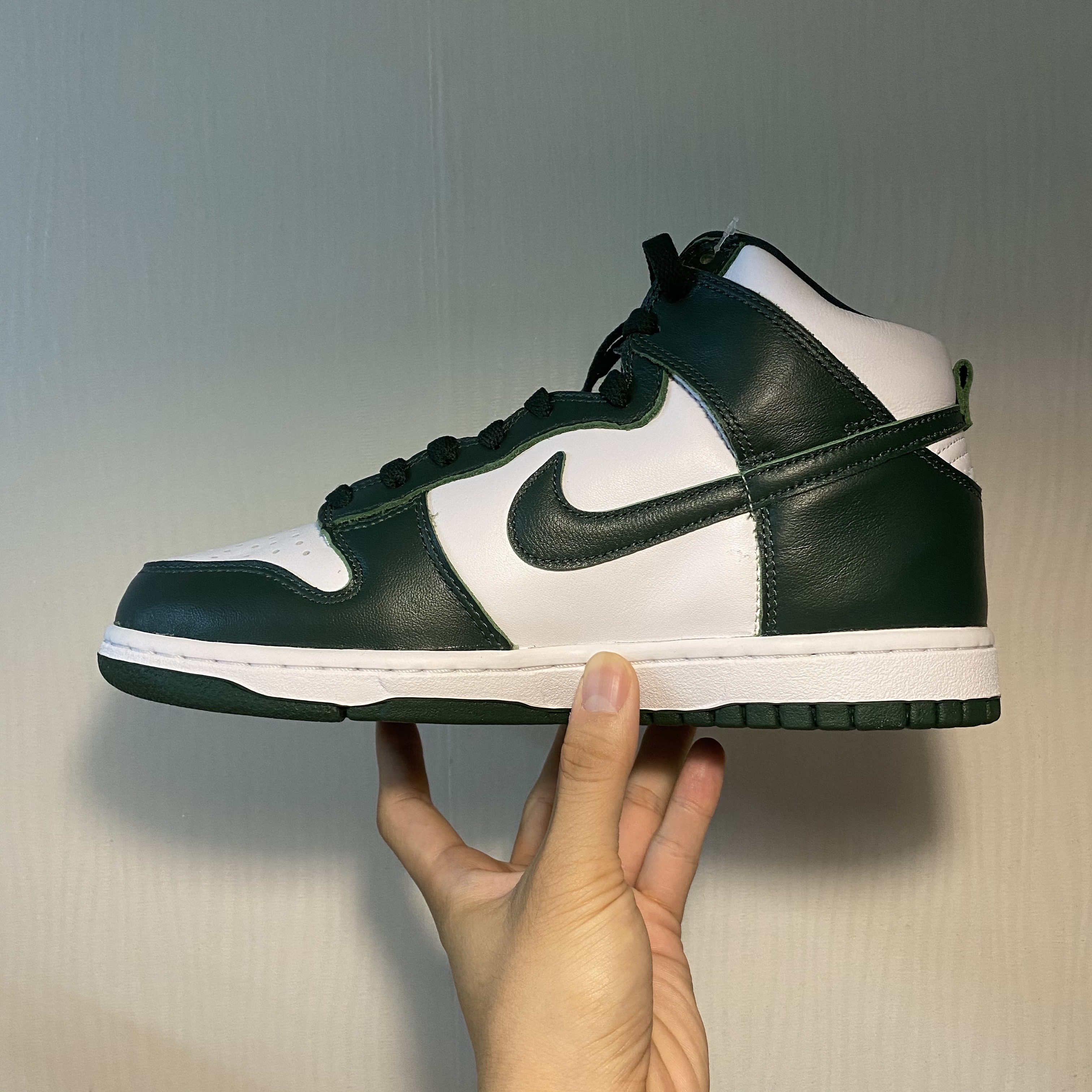 Nike Dunk High SP Spartan Green 착용 스타일 - 4