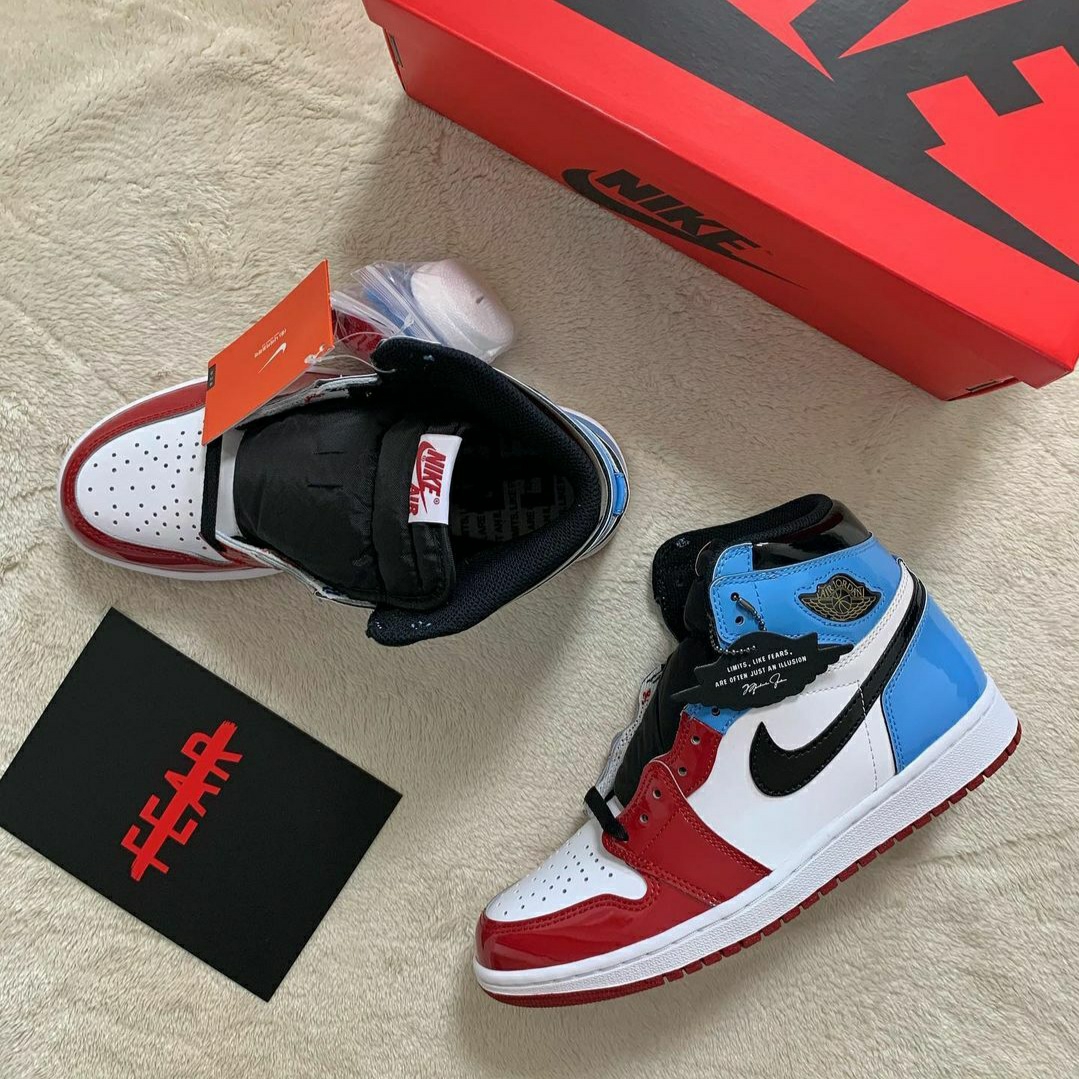 Jordan 1 Retro High Fearless UNC Chicago 착용 스타일