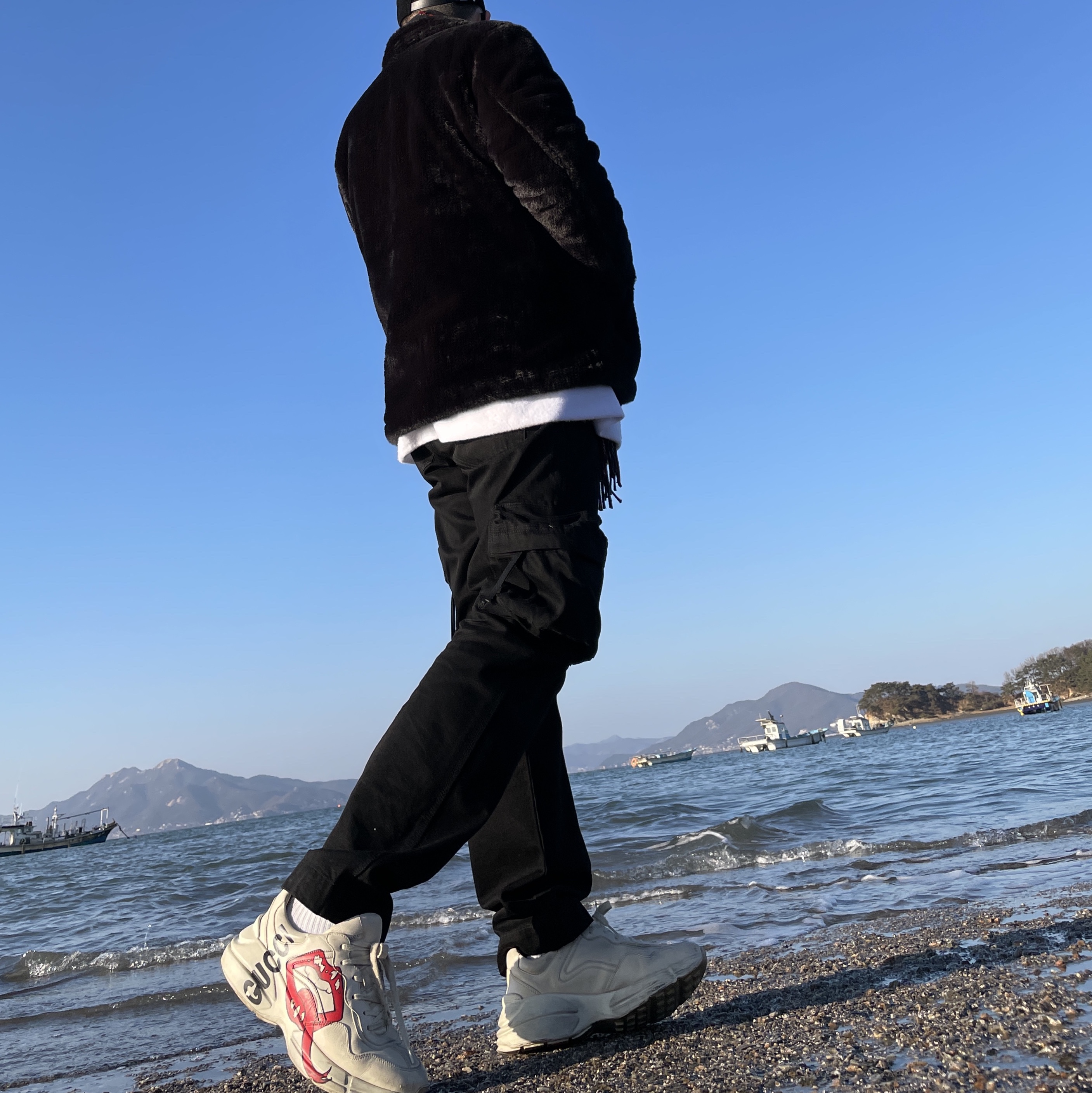 Gucci Rhyton Leather Sneakers Mouth 착용 스타일 - 2