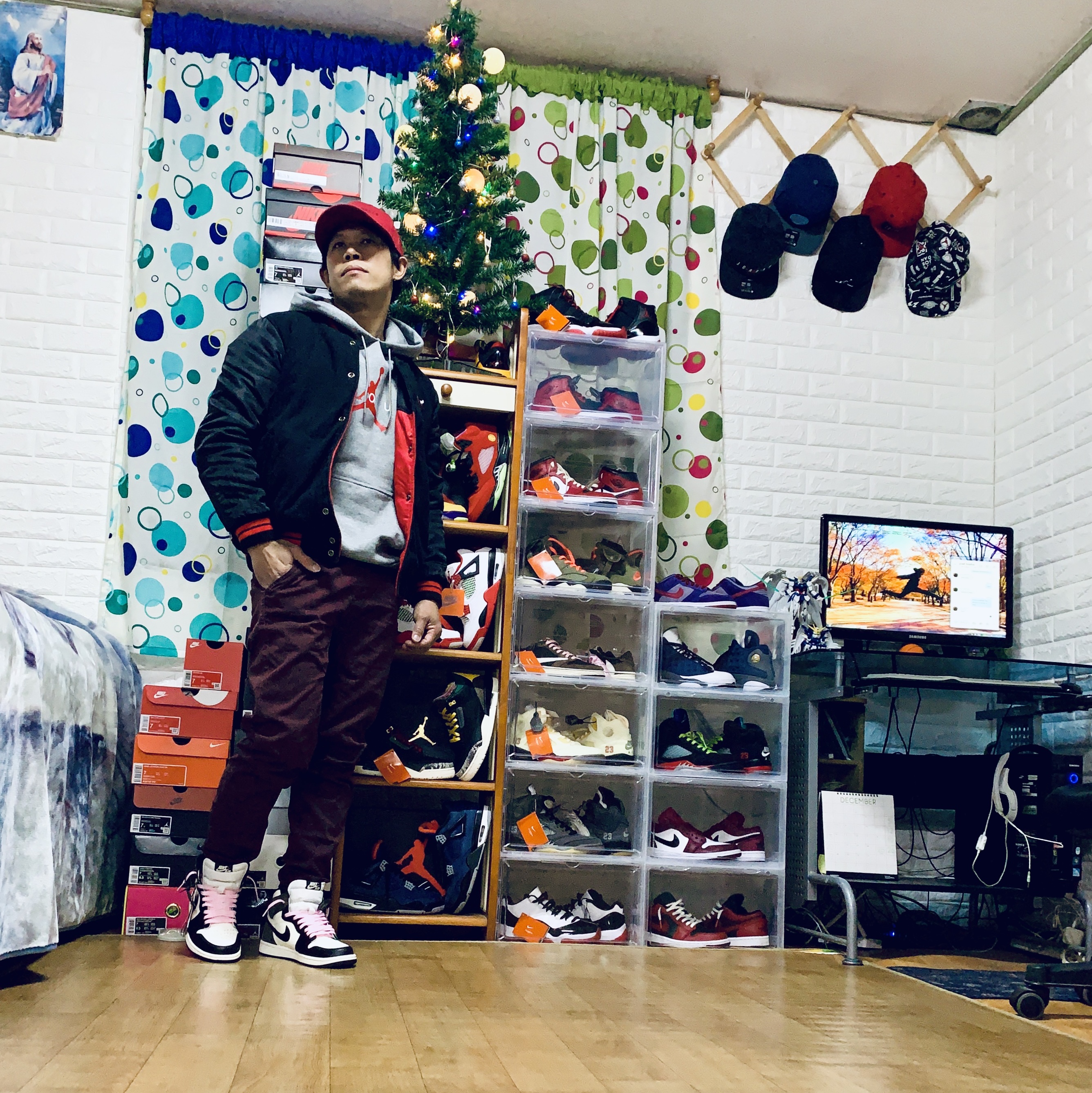 Jordan 1 Retro High OG Black Mocha 착용 스타일 - 2