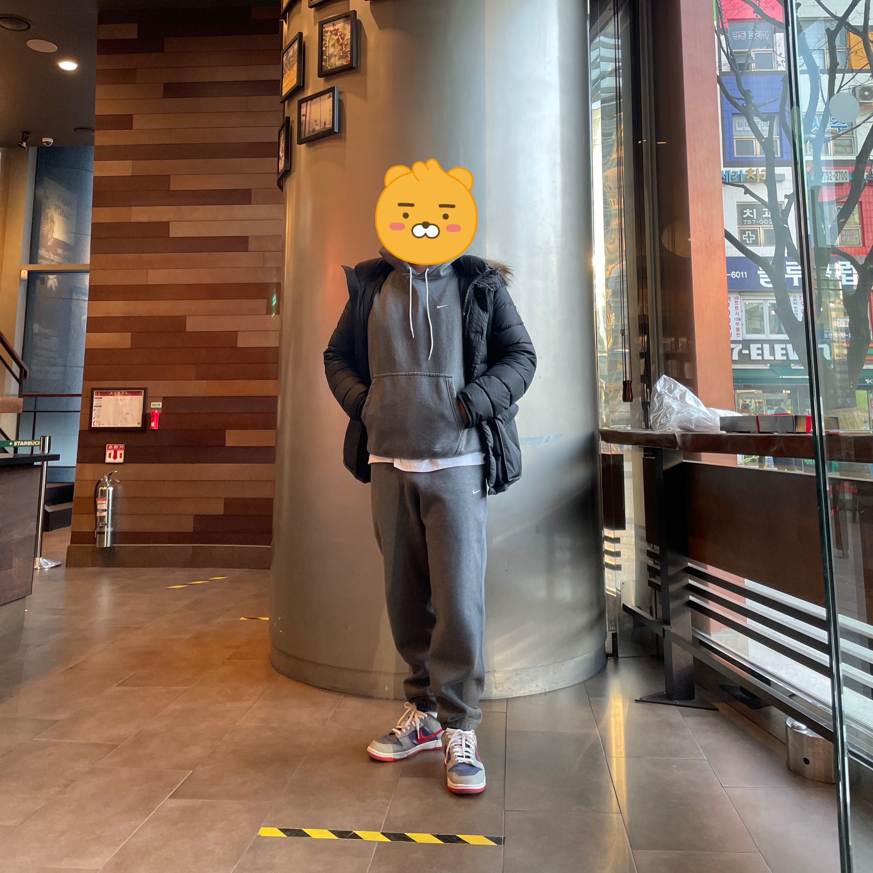 Nike Dunk Low SP Samba 2020 착용 스타일